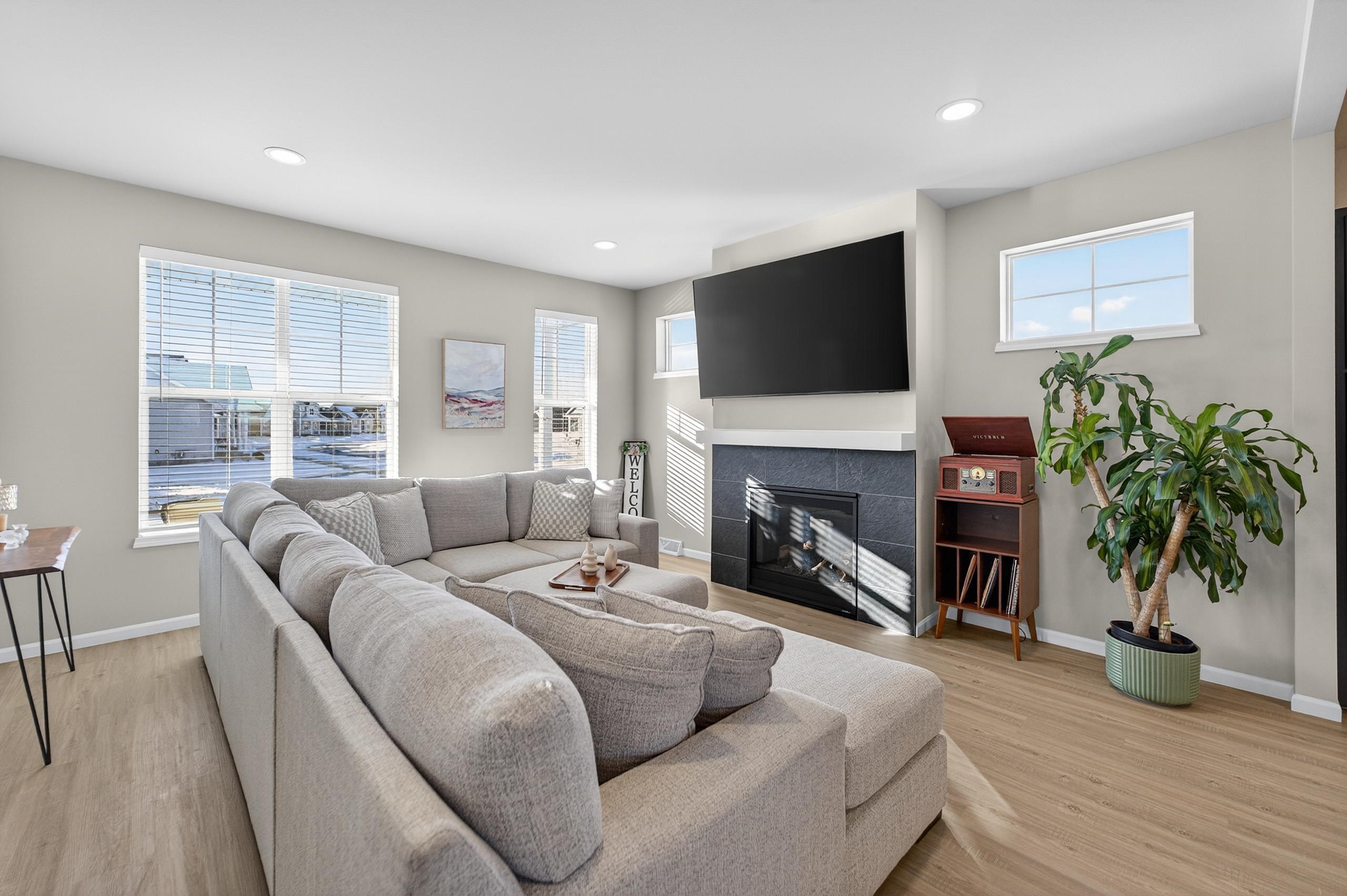 2529 Clover Point Drive