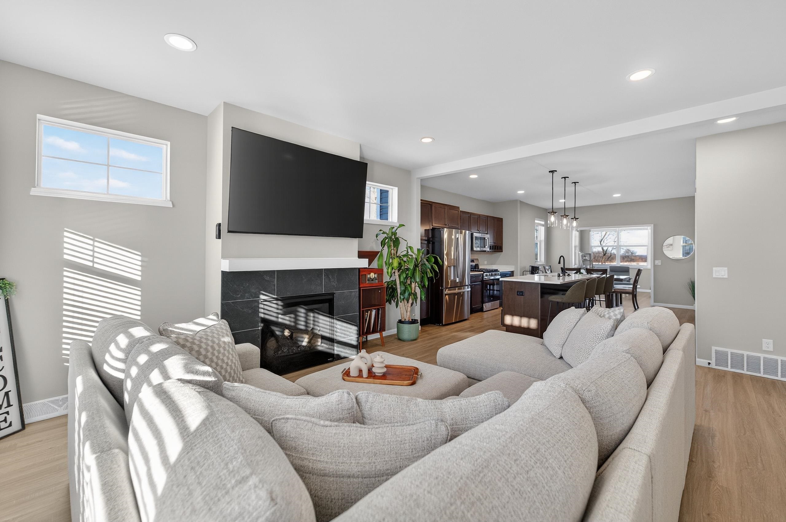 2529 Clover Point Drive