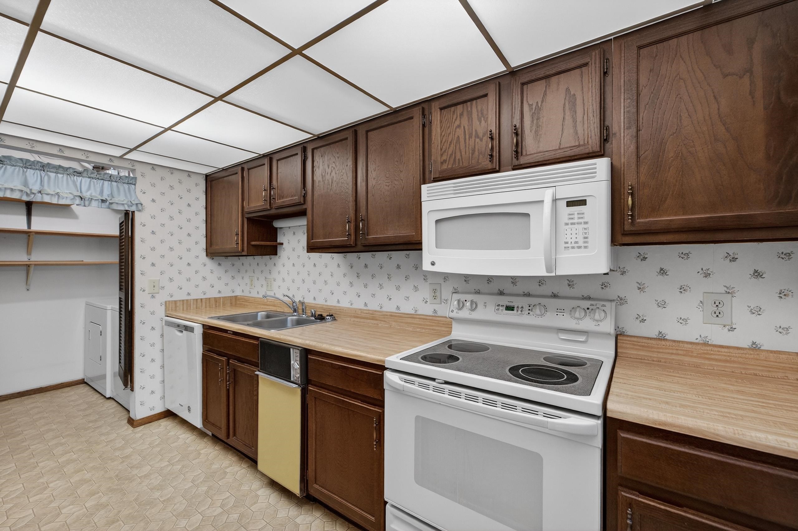 57 Golf Course Road D