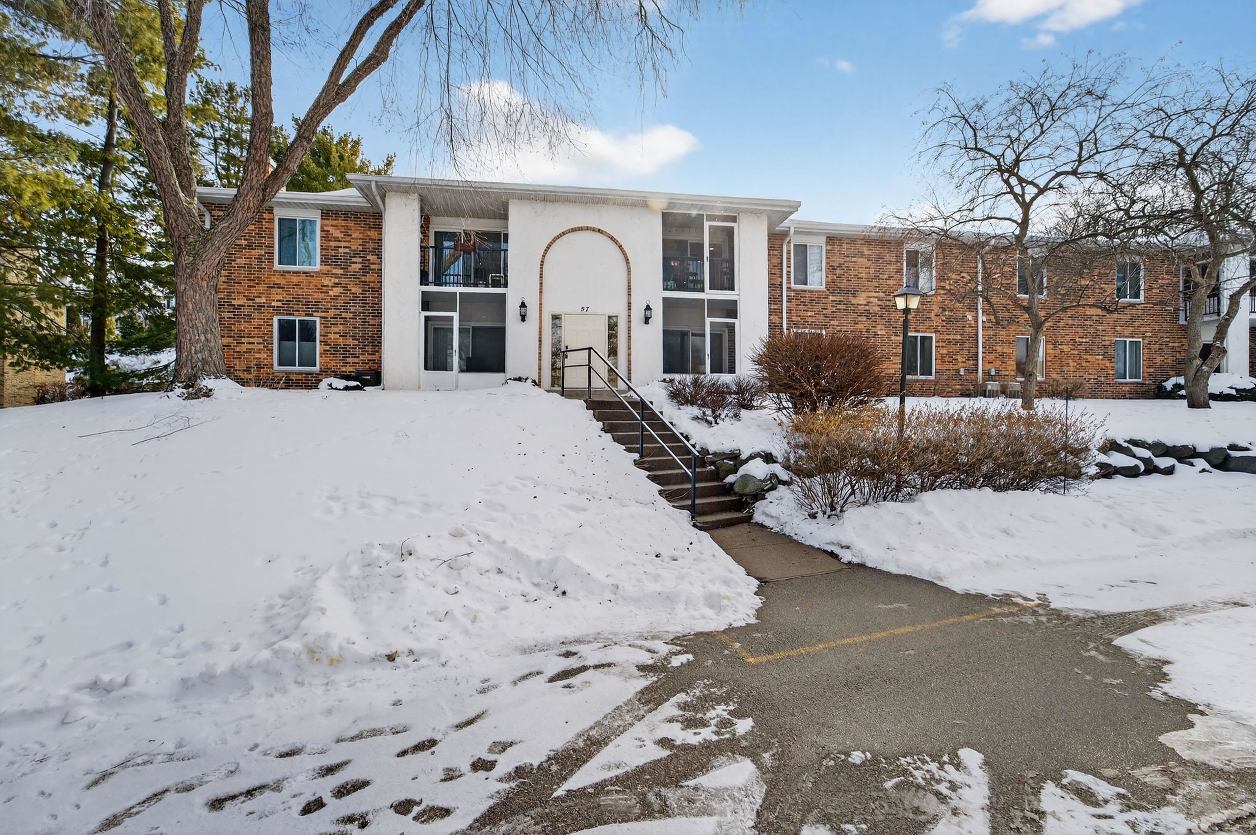 57 Golf Course Road D