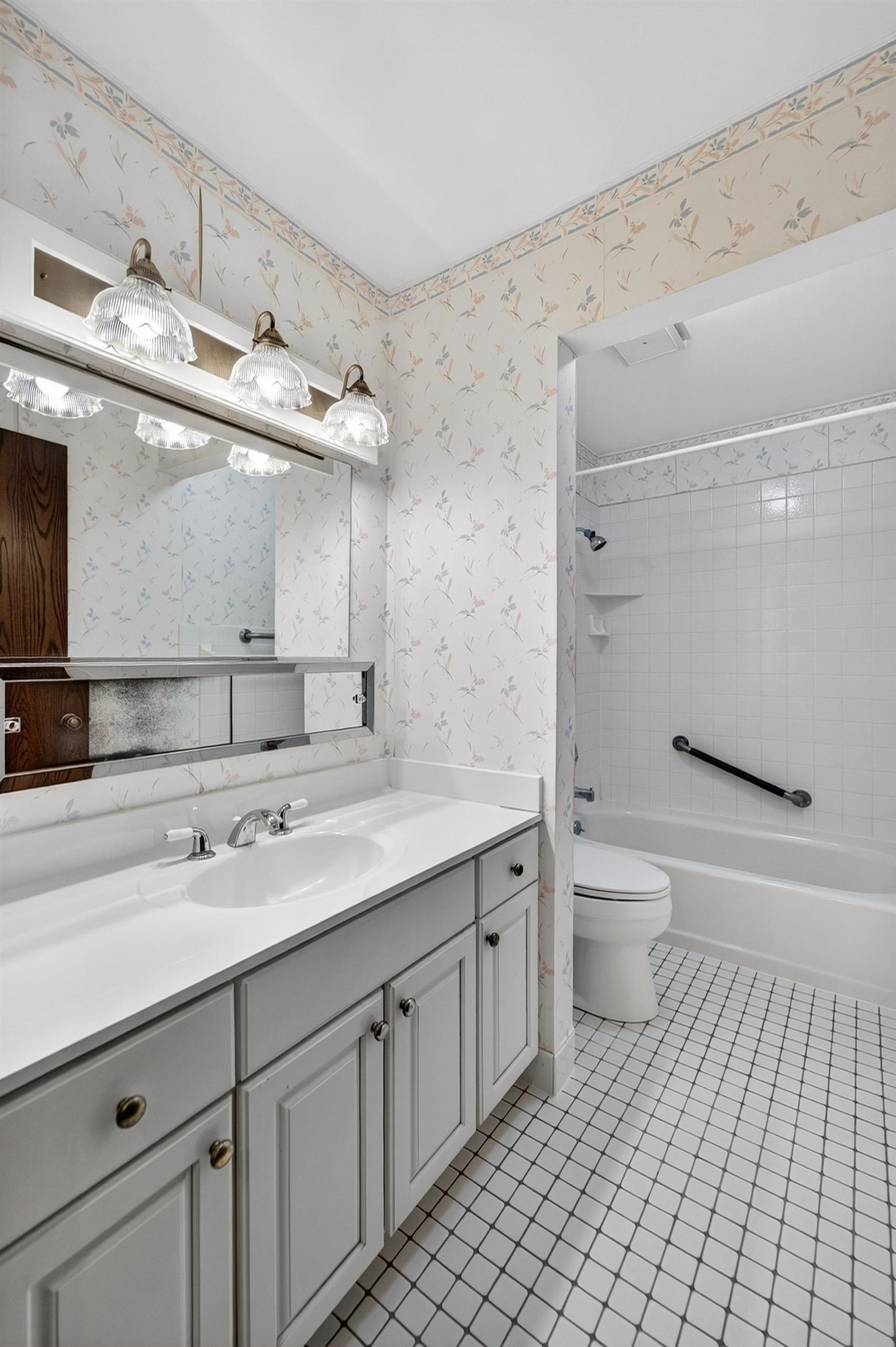 57 Golf Course Road D