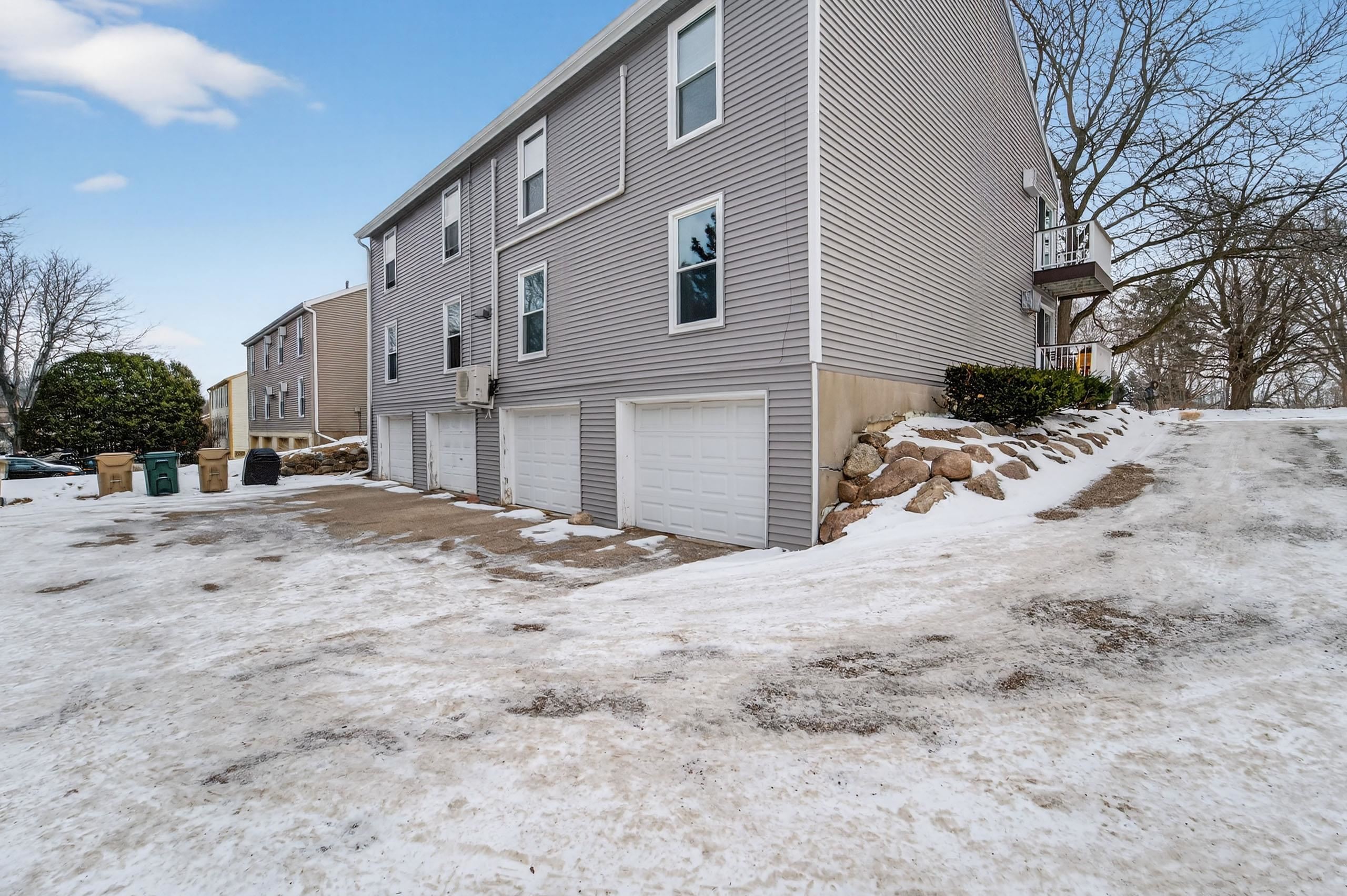 1102 Gammon Lane 1