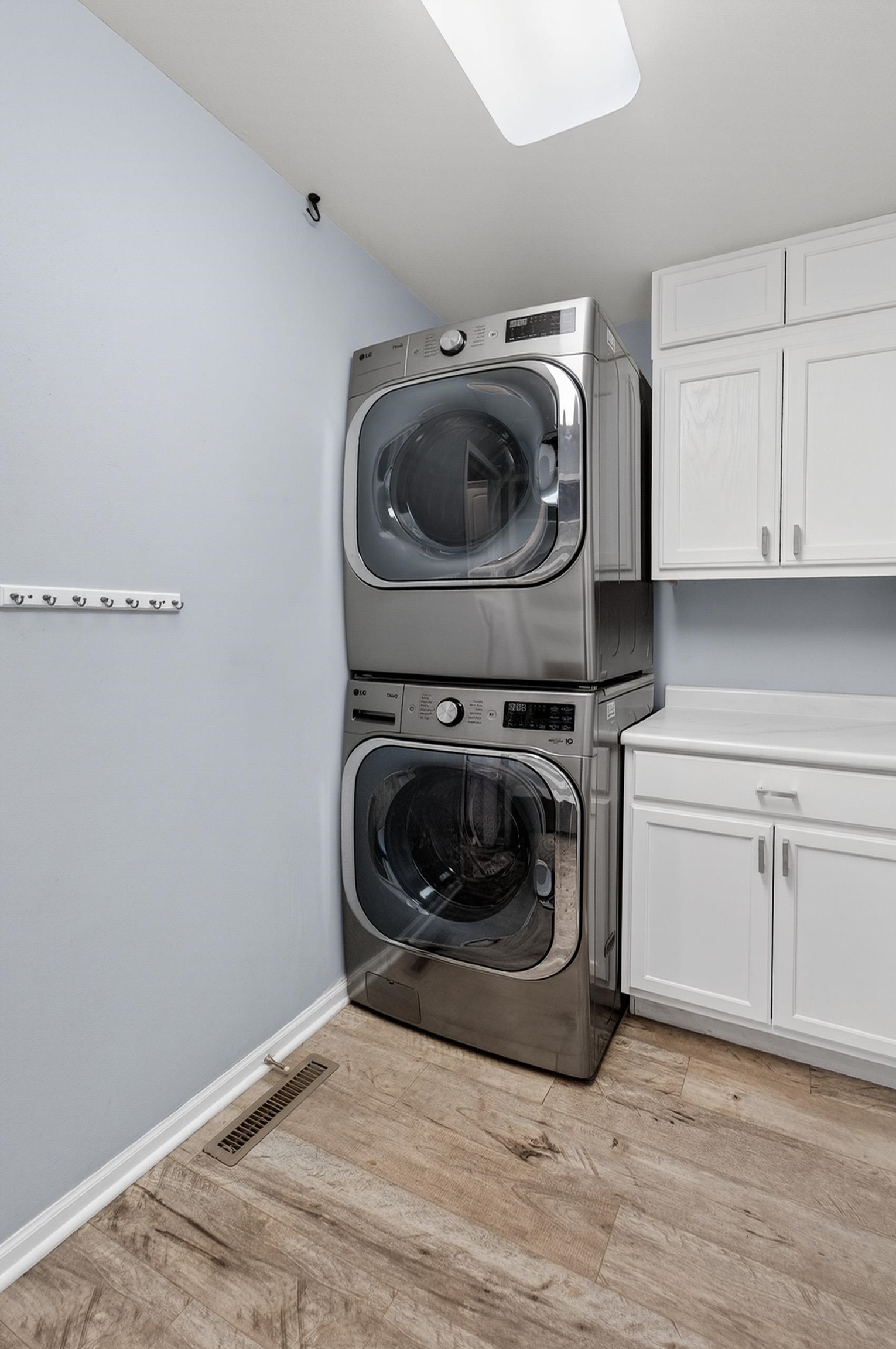 680 Stonehaven Drive