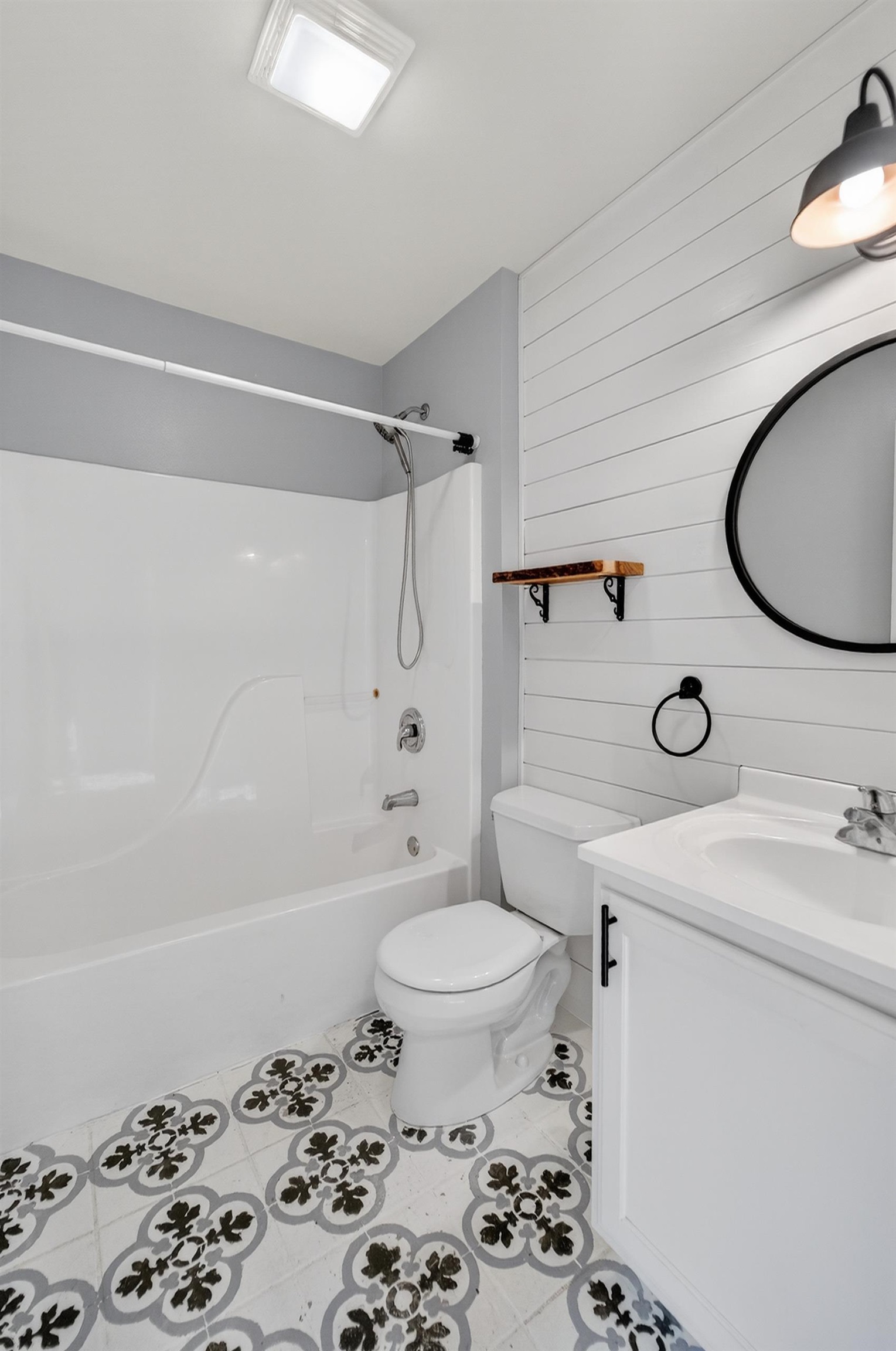 680 Stonehaven Drive