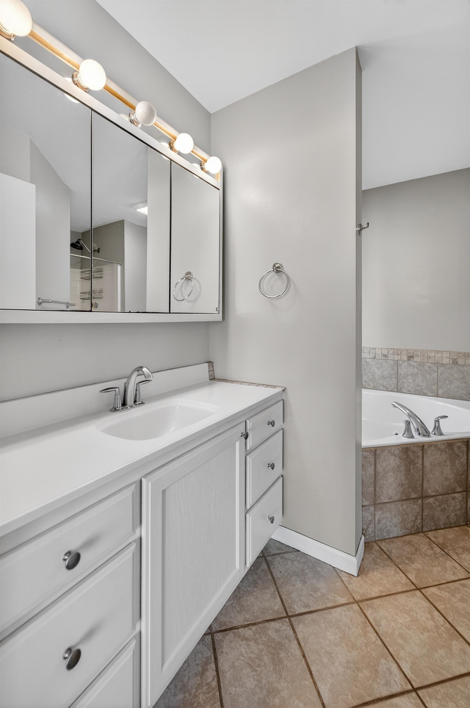 680 Stonehaven Drive