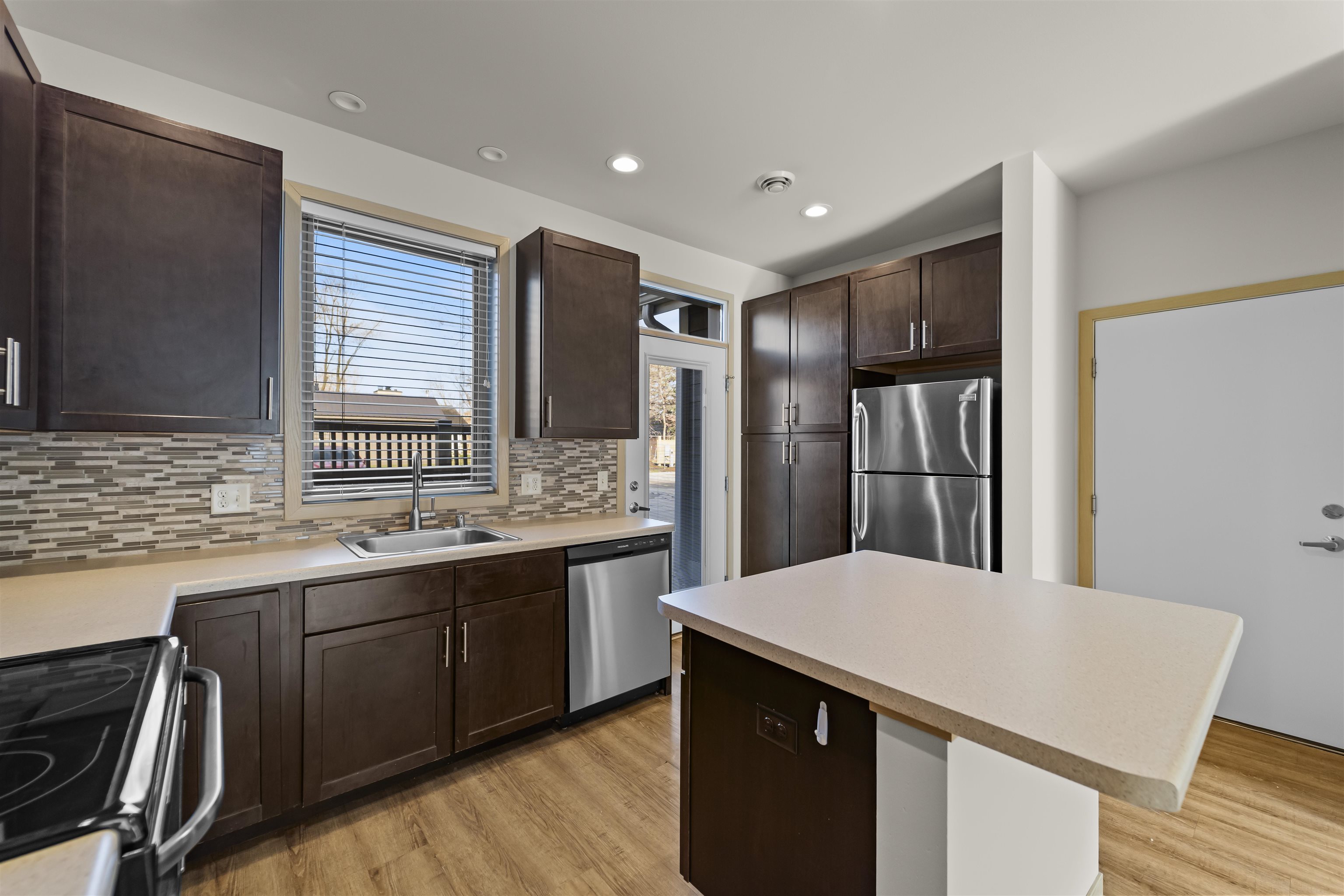 2813 No Oaks Ridge