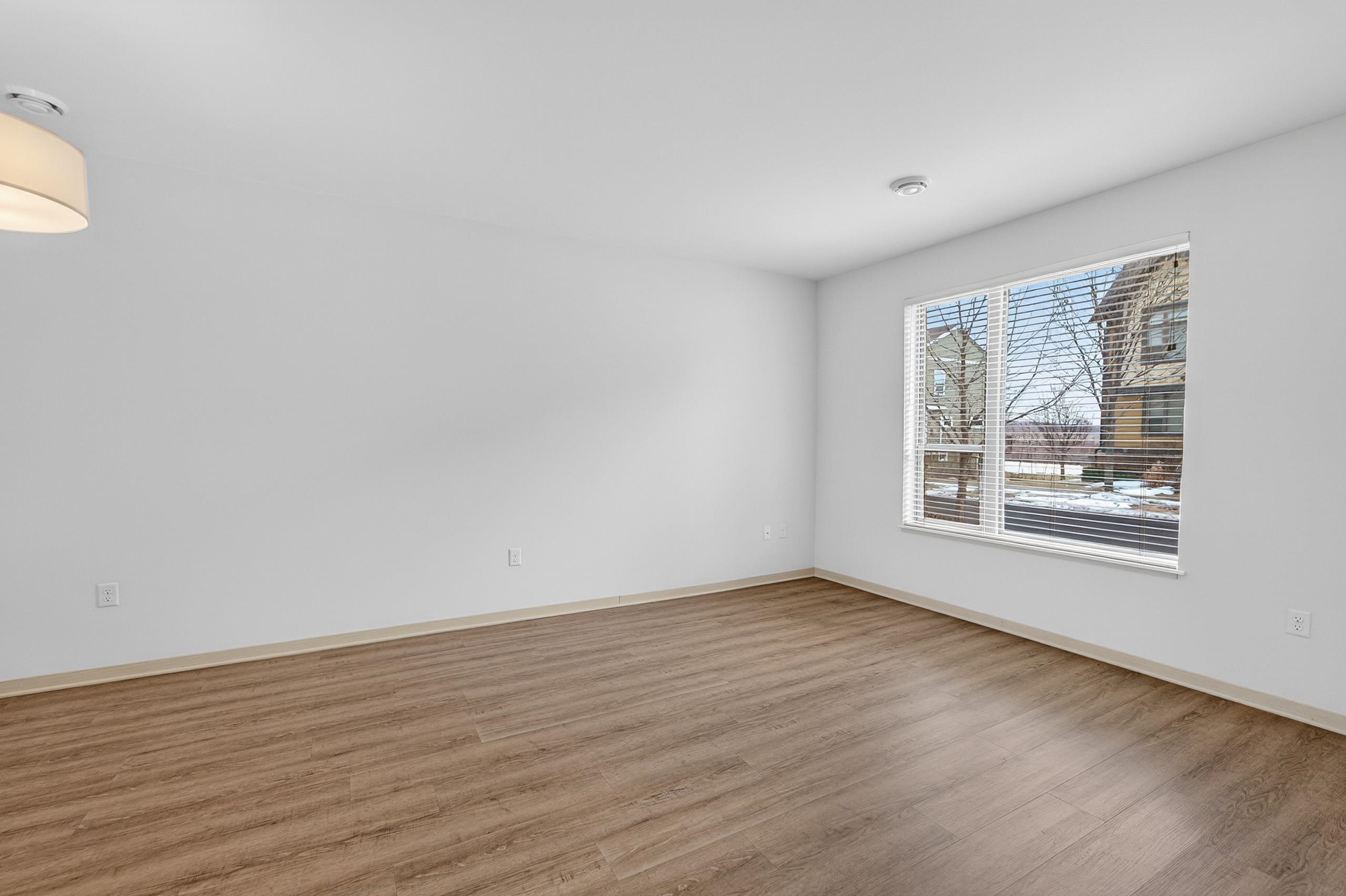 2815 No Oaks Ridge