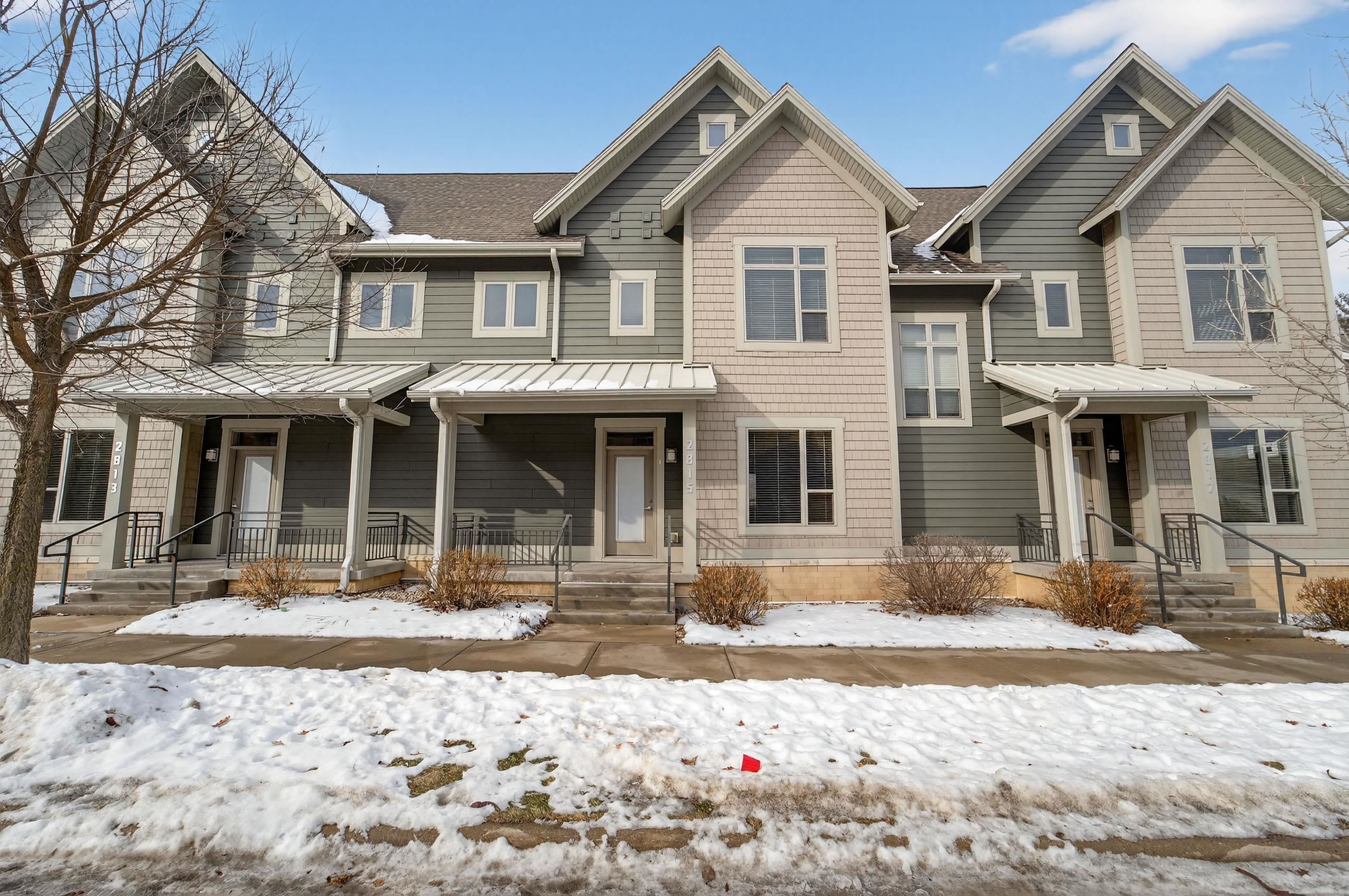2815 No Oaks Ridge