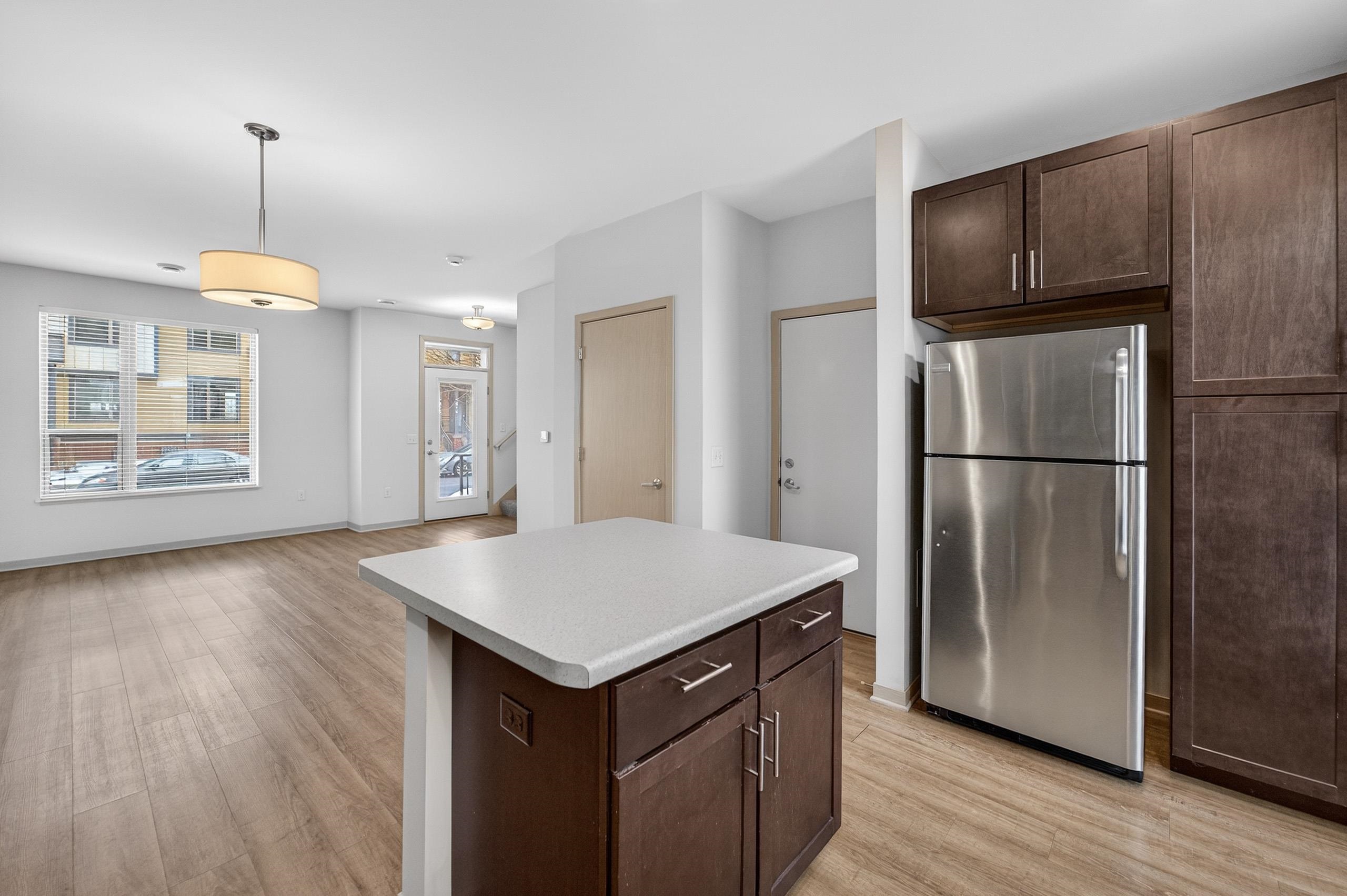 2815 No Oaks Ridge