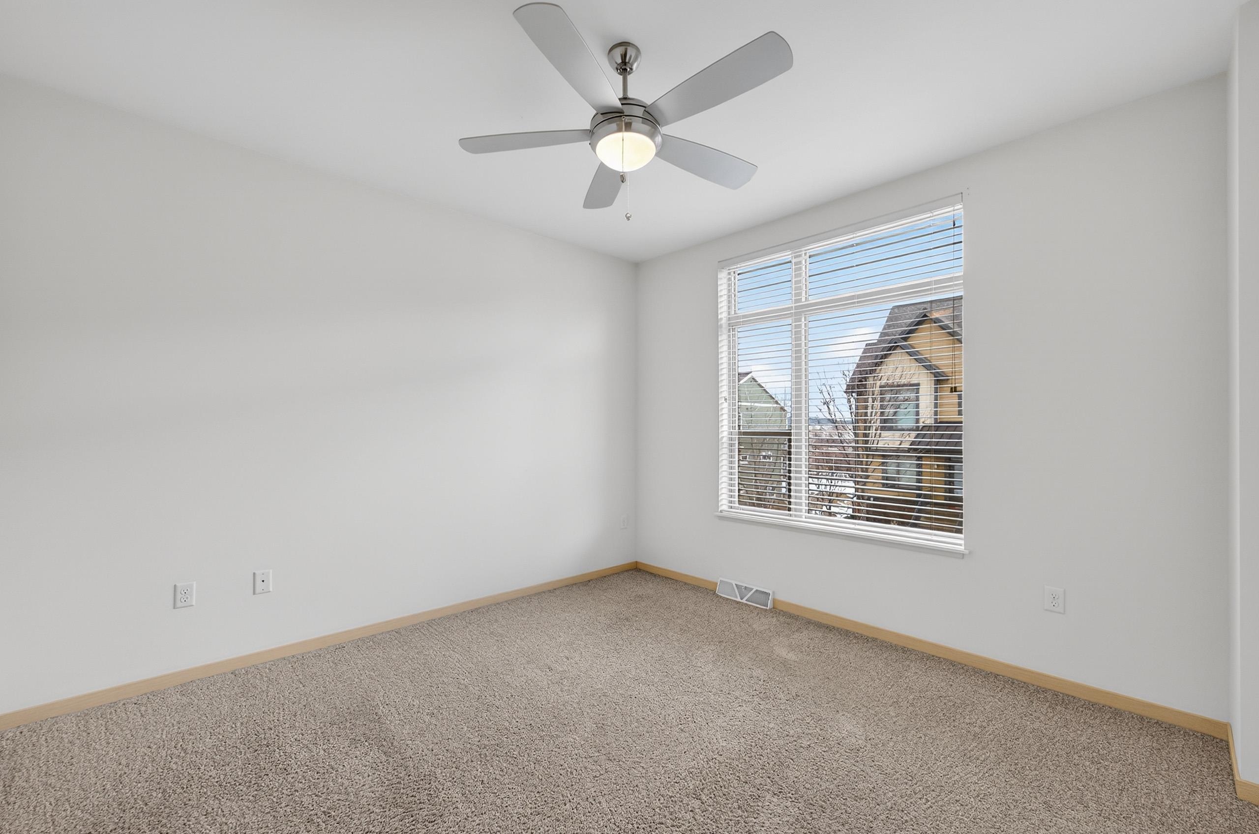 2815 No Oaks Ridge