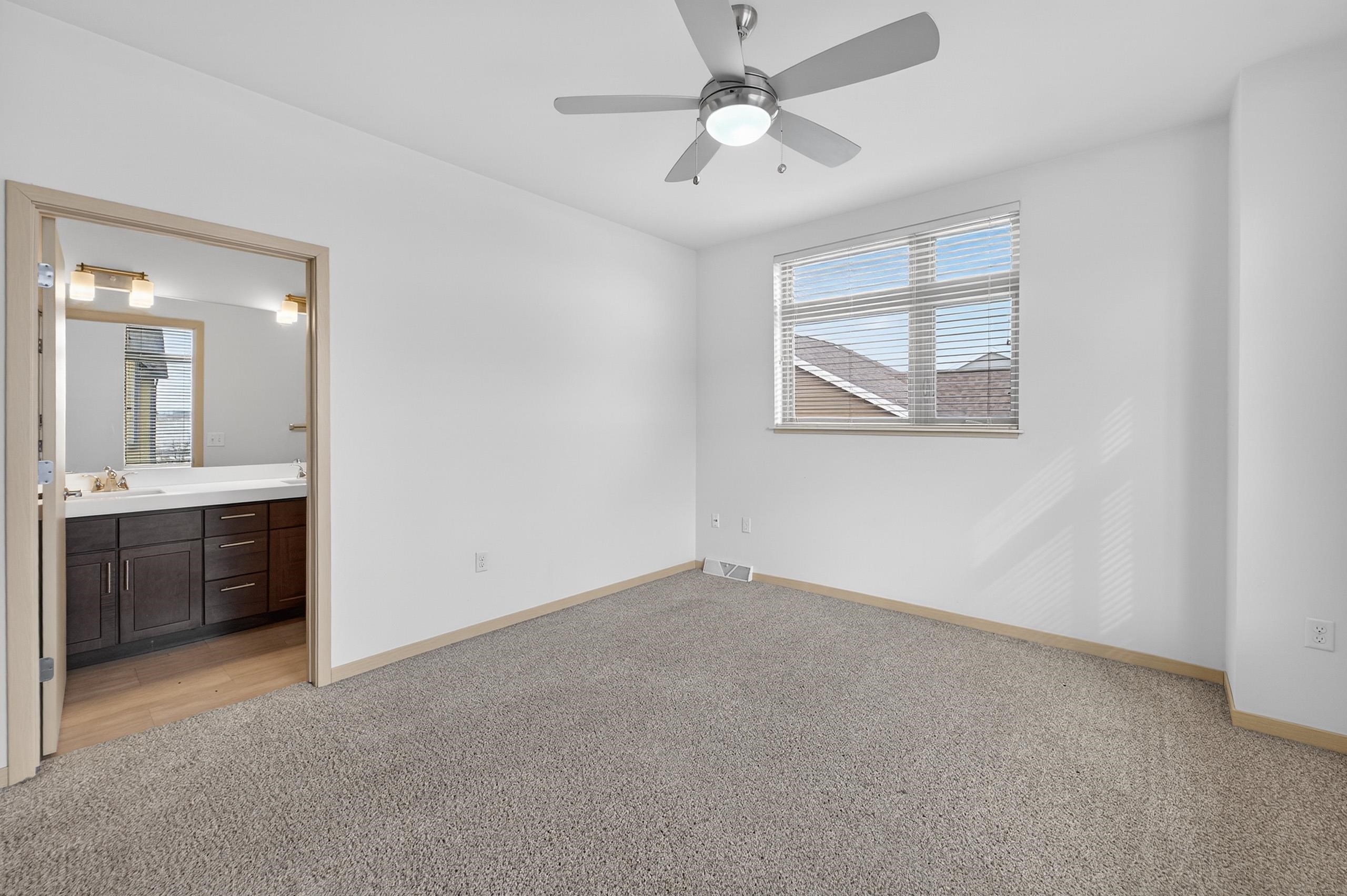 2817 No Oaks Ridge