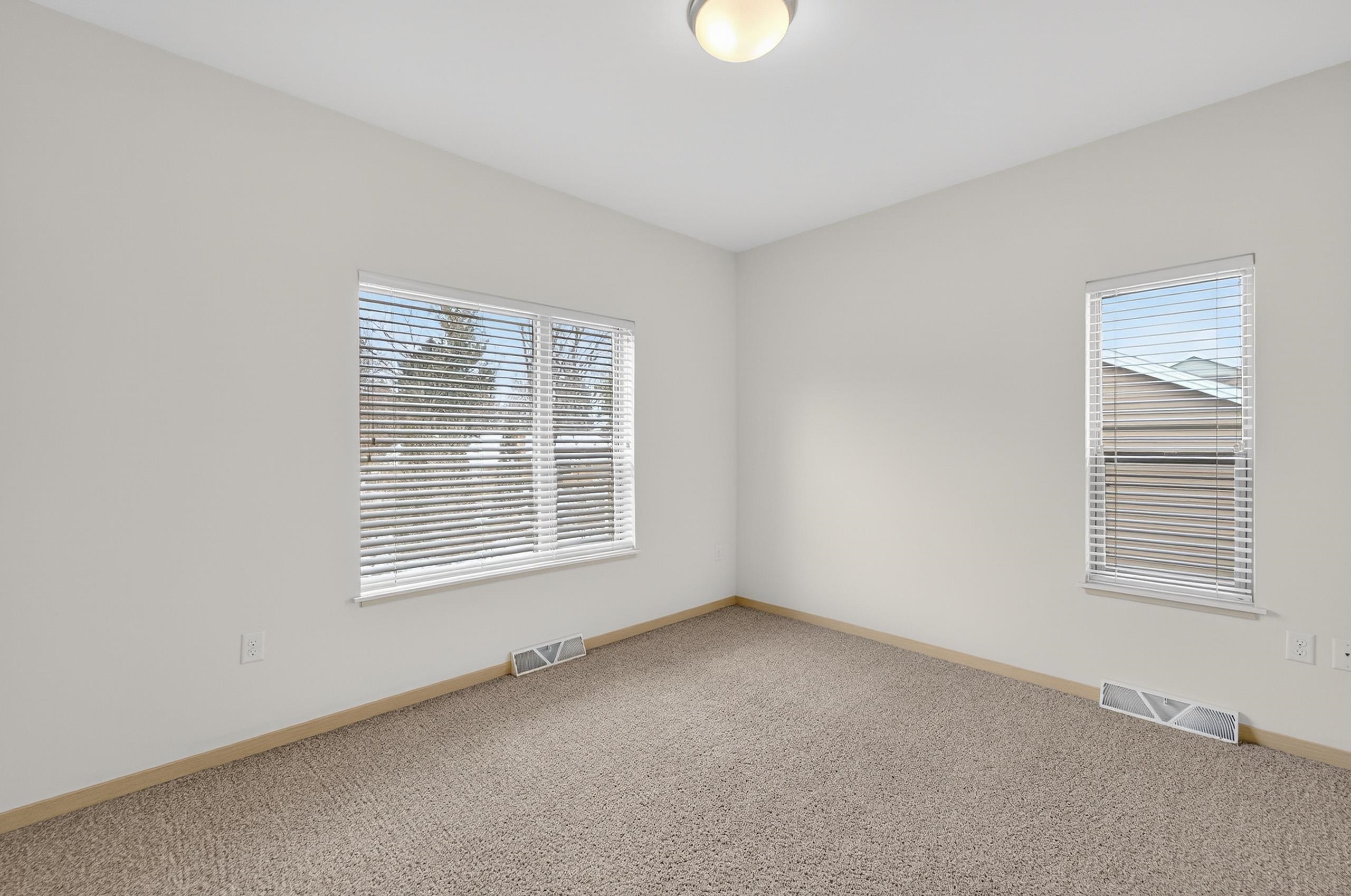 2817 No Oaks Ridge