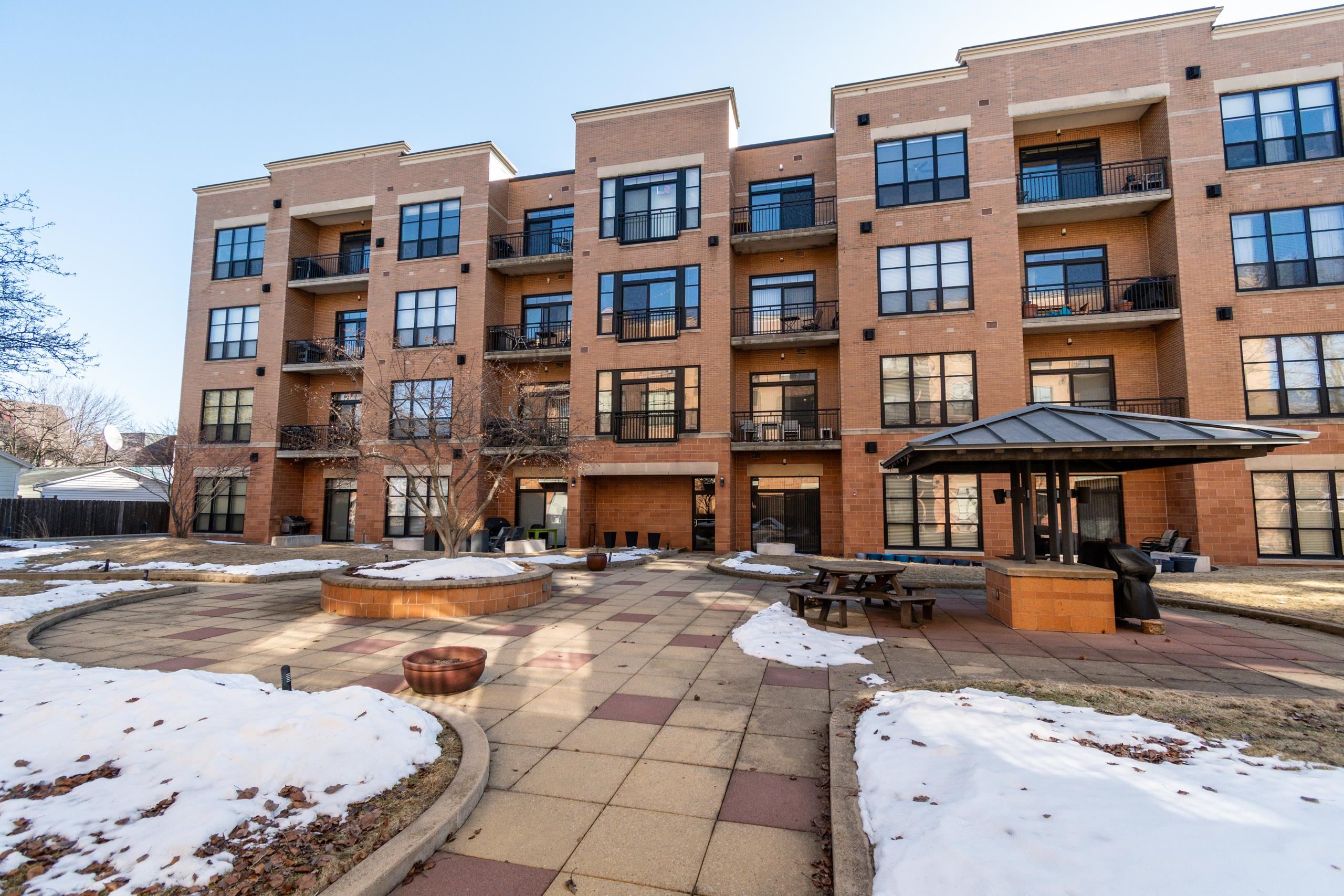 615 W Main Street Unit: 210