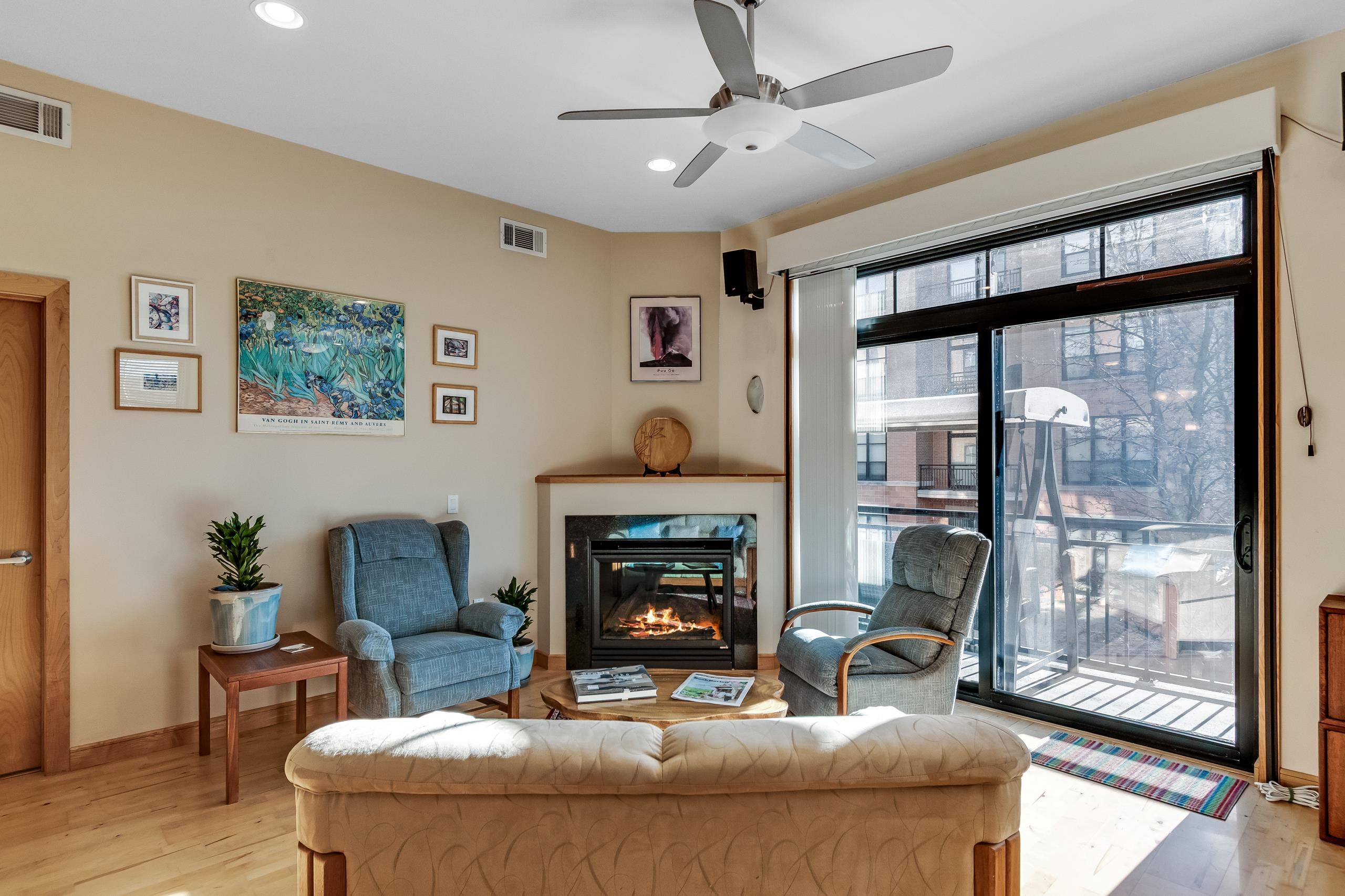 615 W Main Street Unit: 210