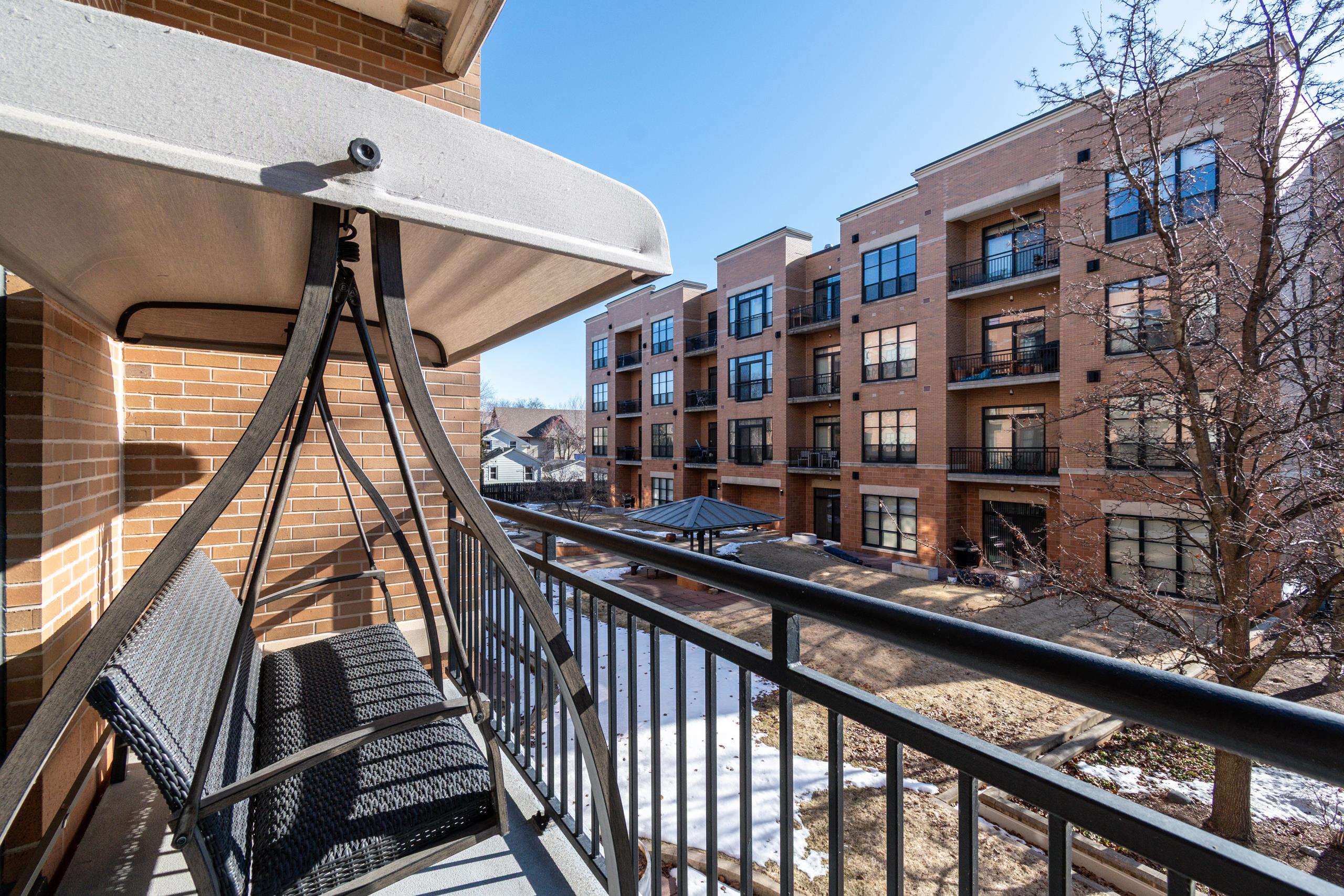 615 W Main Street Unit: 210