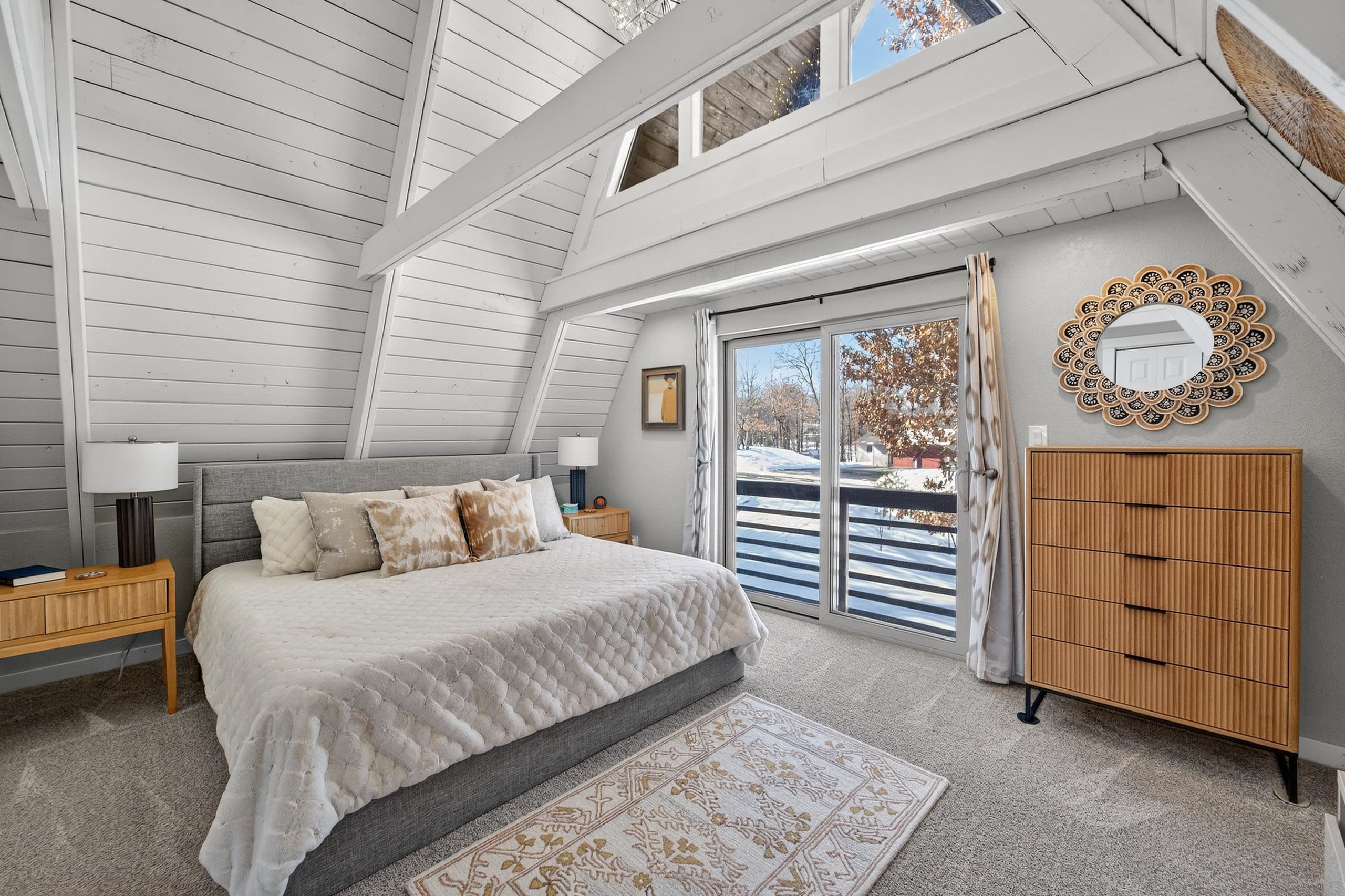 386 Lancer Court