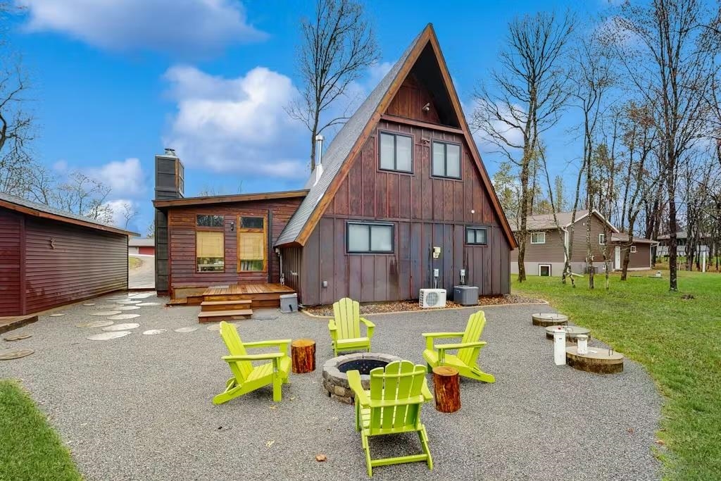386 Lancer Court