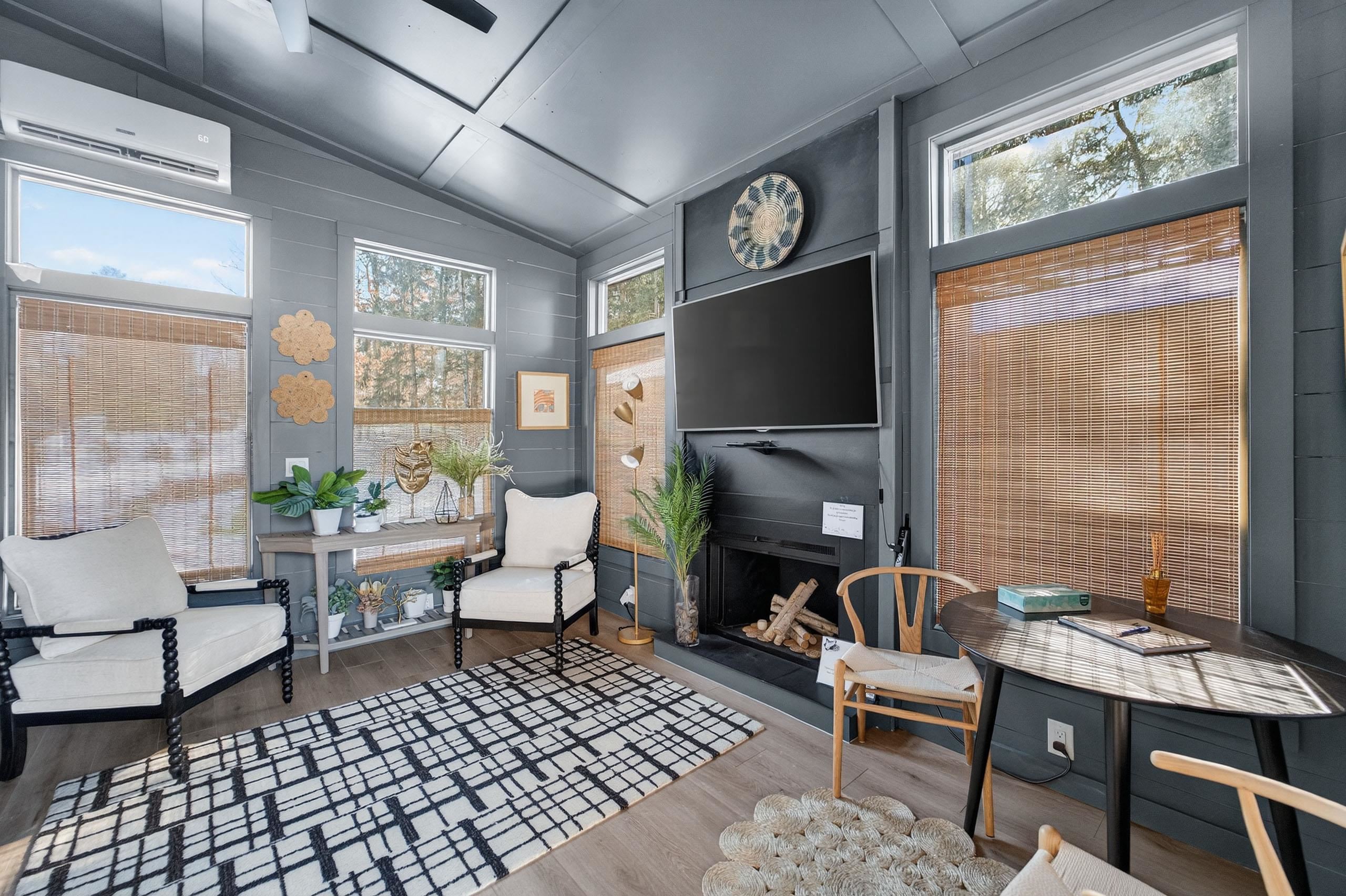 386 Lancer Court