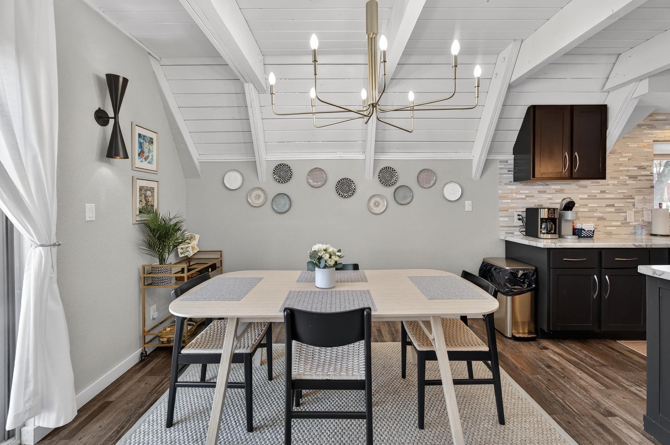 386 Lancer Court
