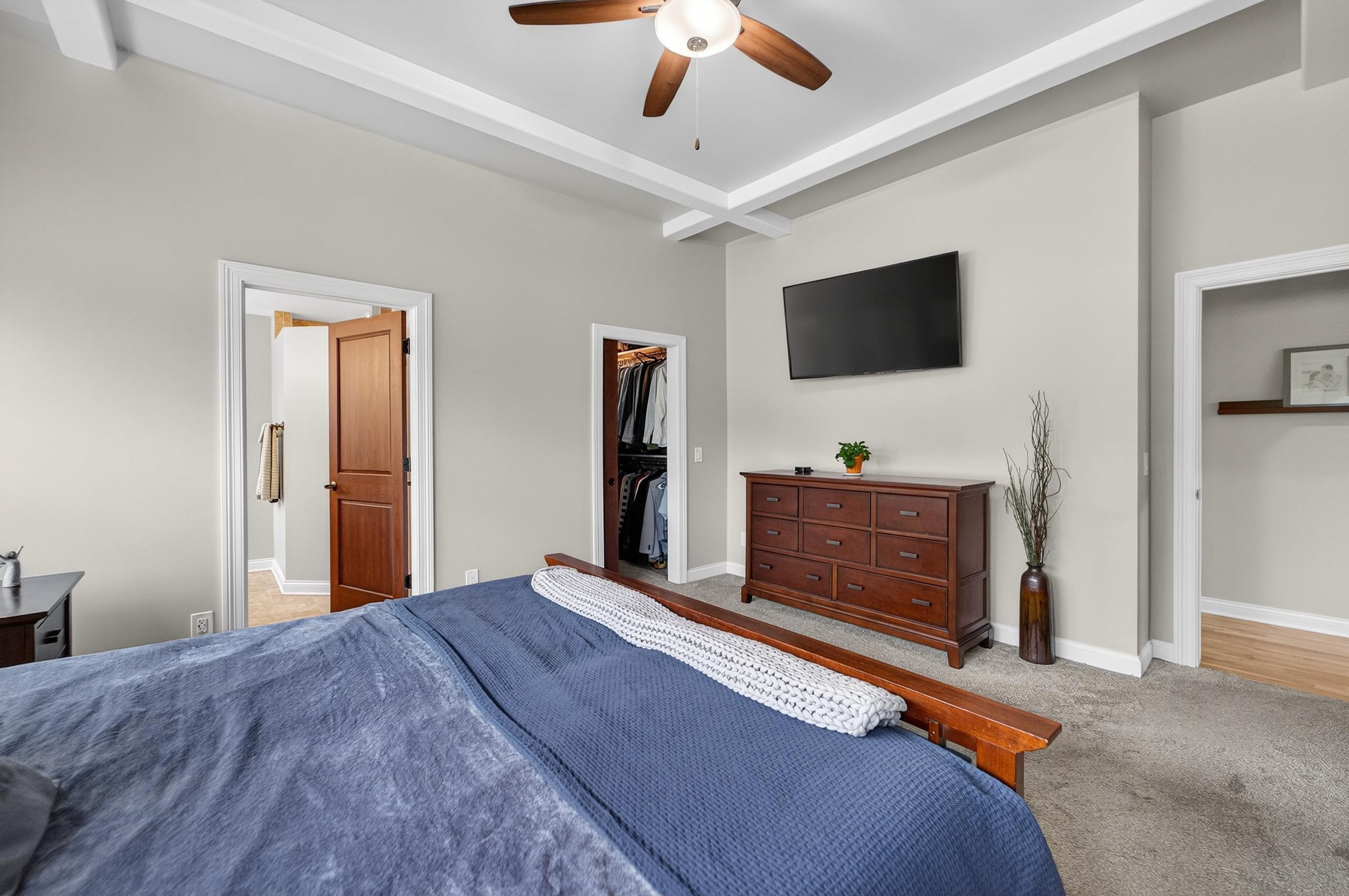 3092 Parker Pass