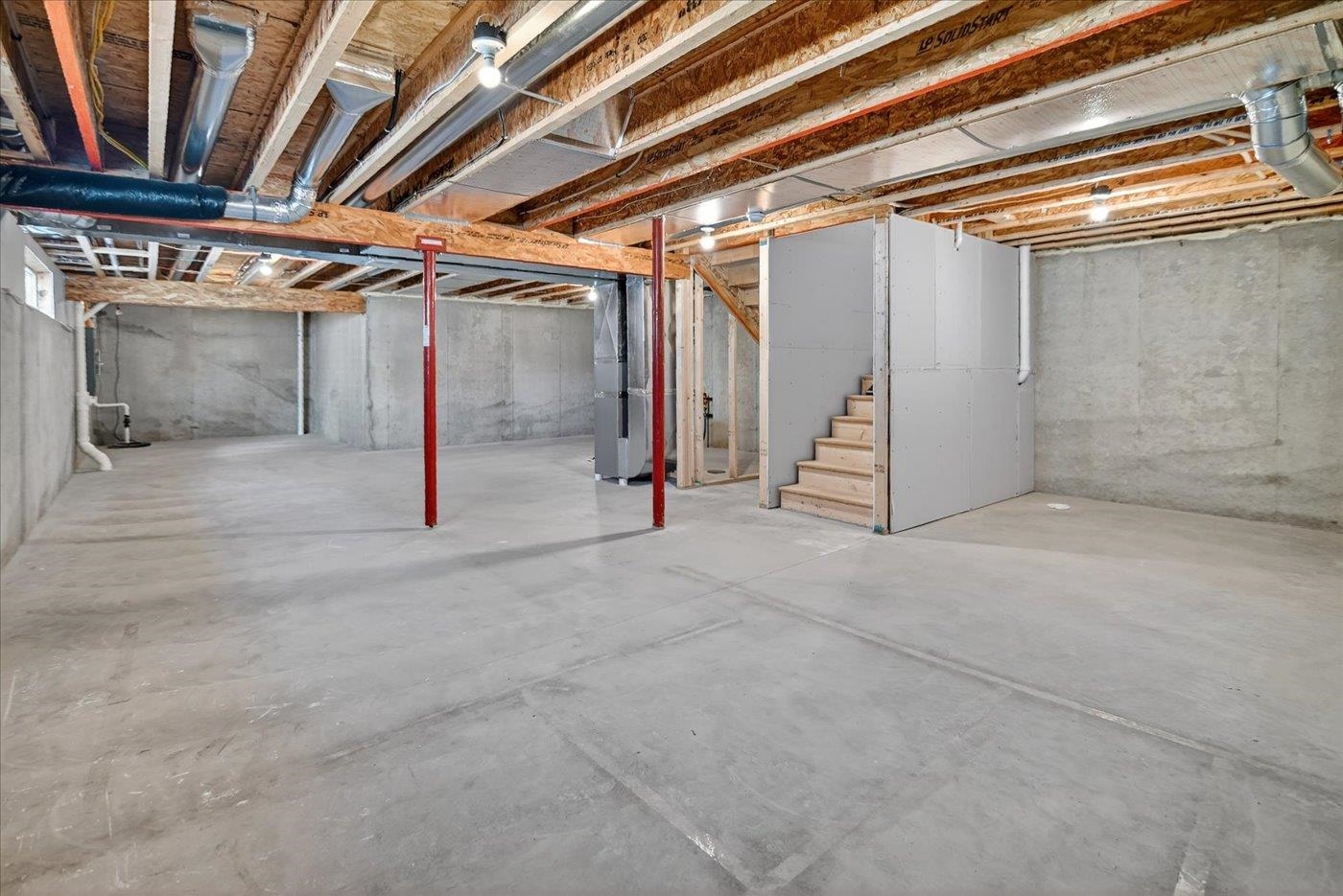 9322 Highland Gate Way