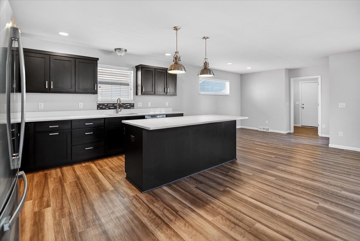 9322 Highland Gate Way