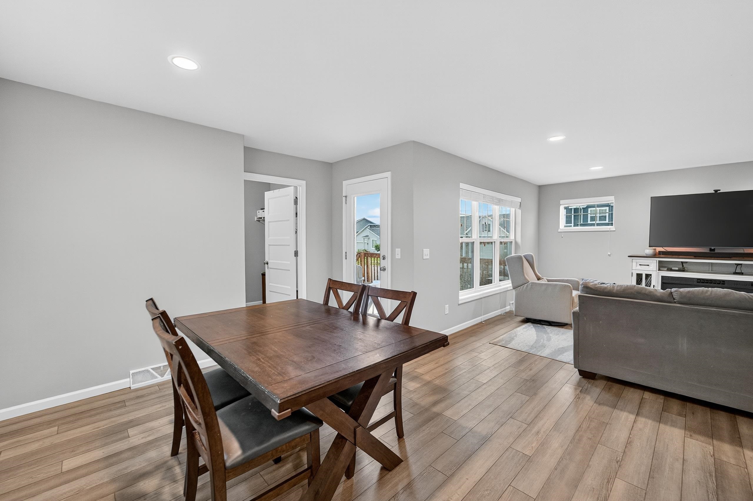 1208 Merry Blossom Lane