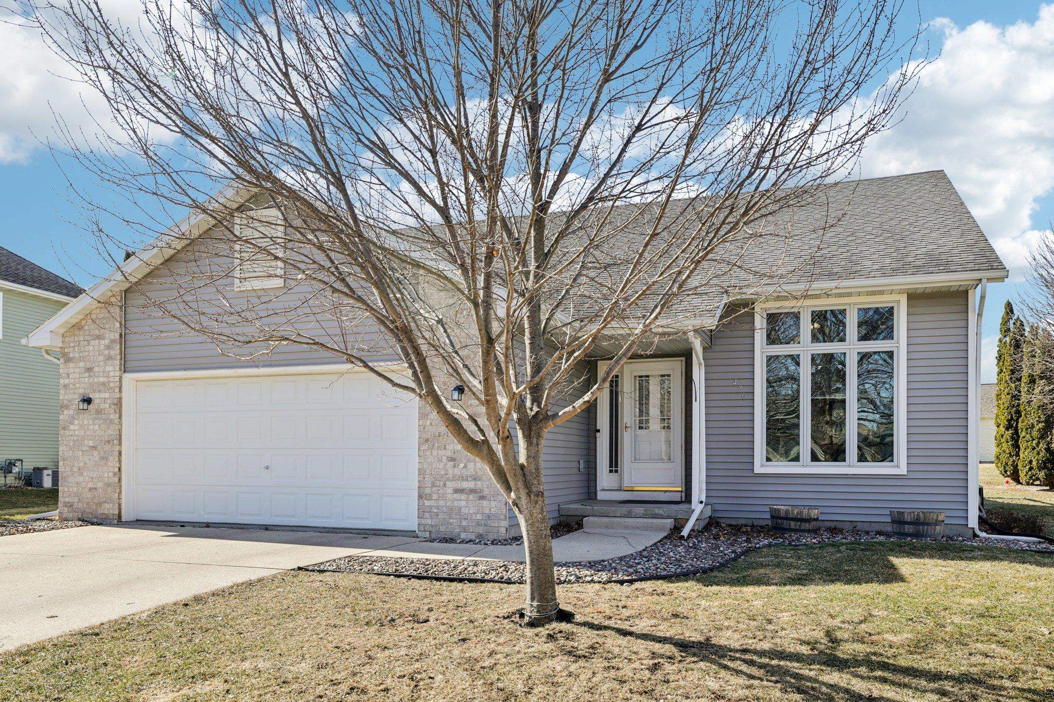 470 N Westmount Drive