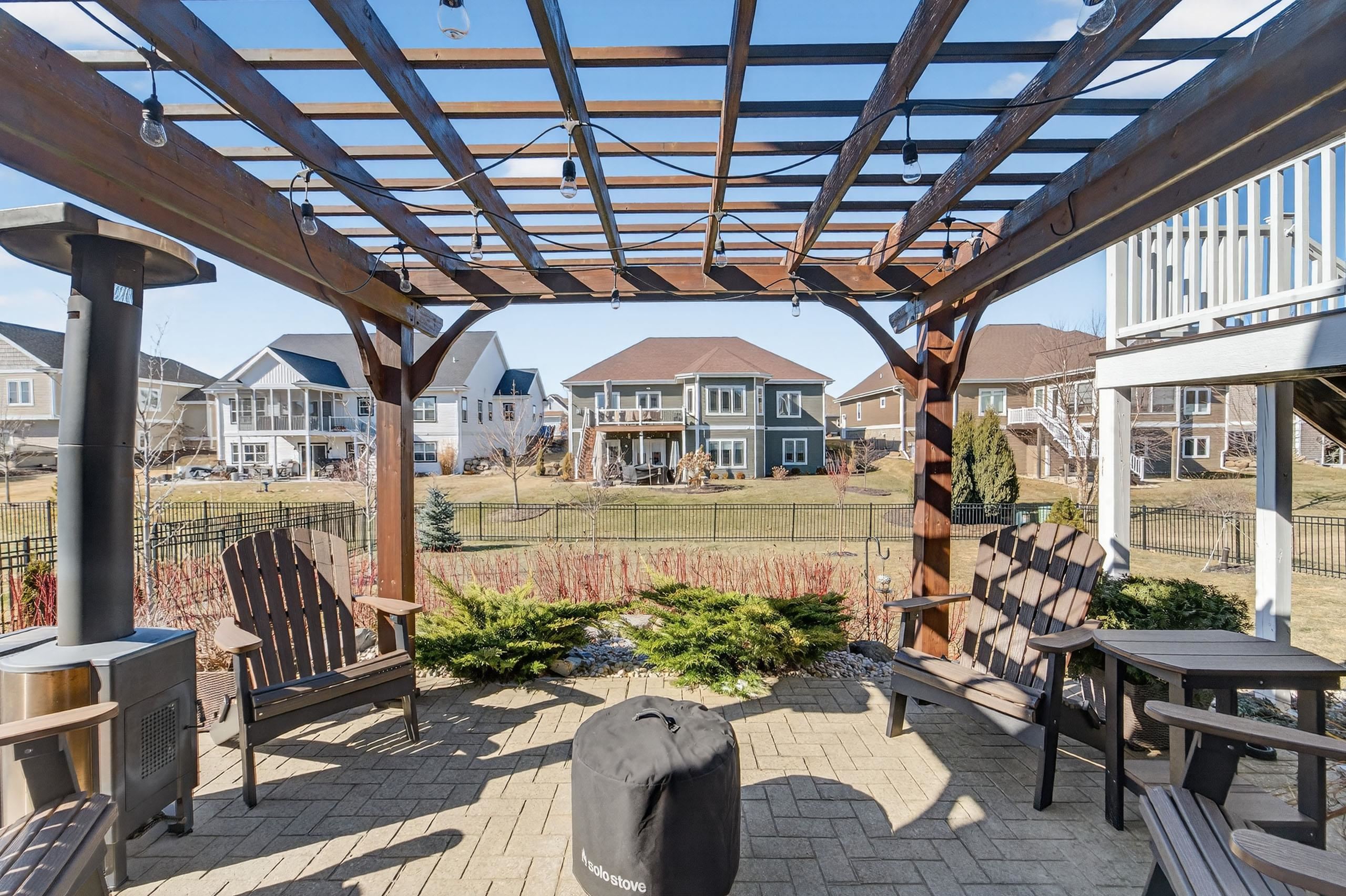 2410 Genevieve Way