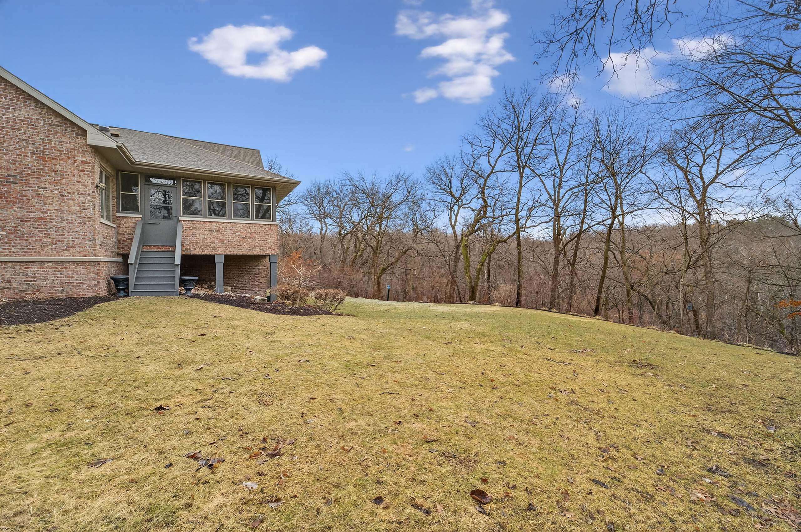 1939 Pine Ridge Drive