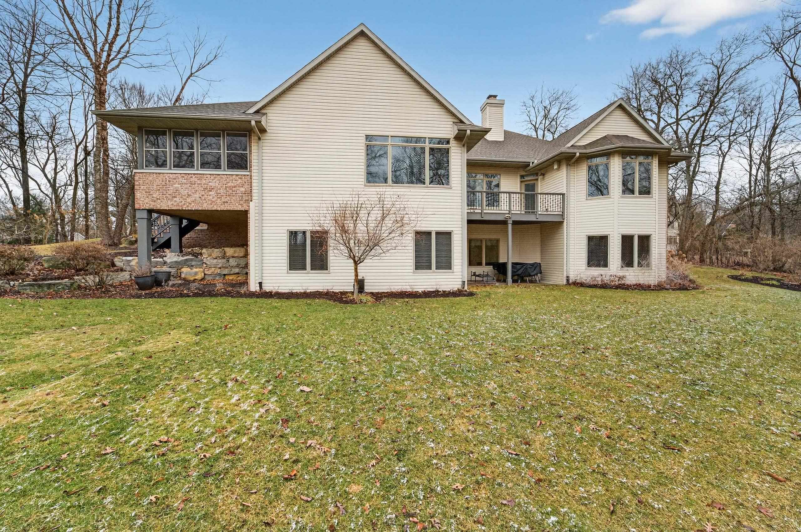 1939 Pine Ridge Drive