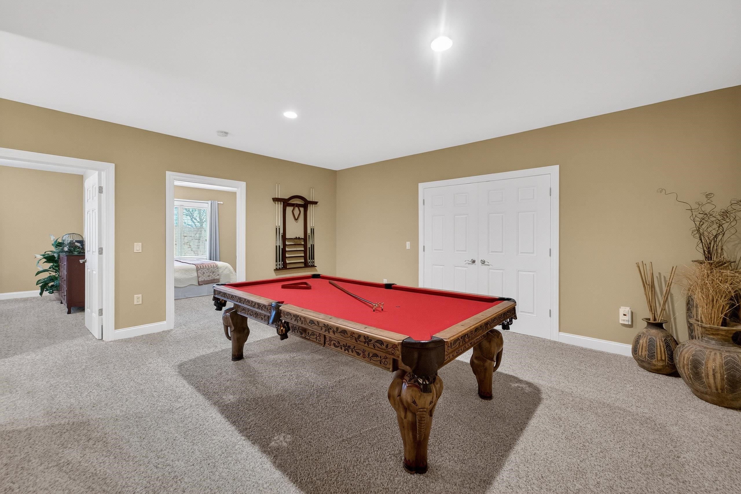 1939 Pine Ridge Drive