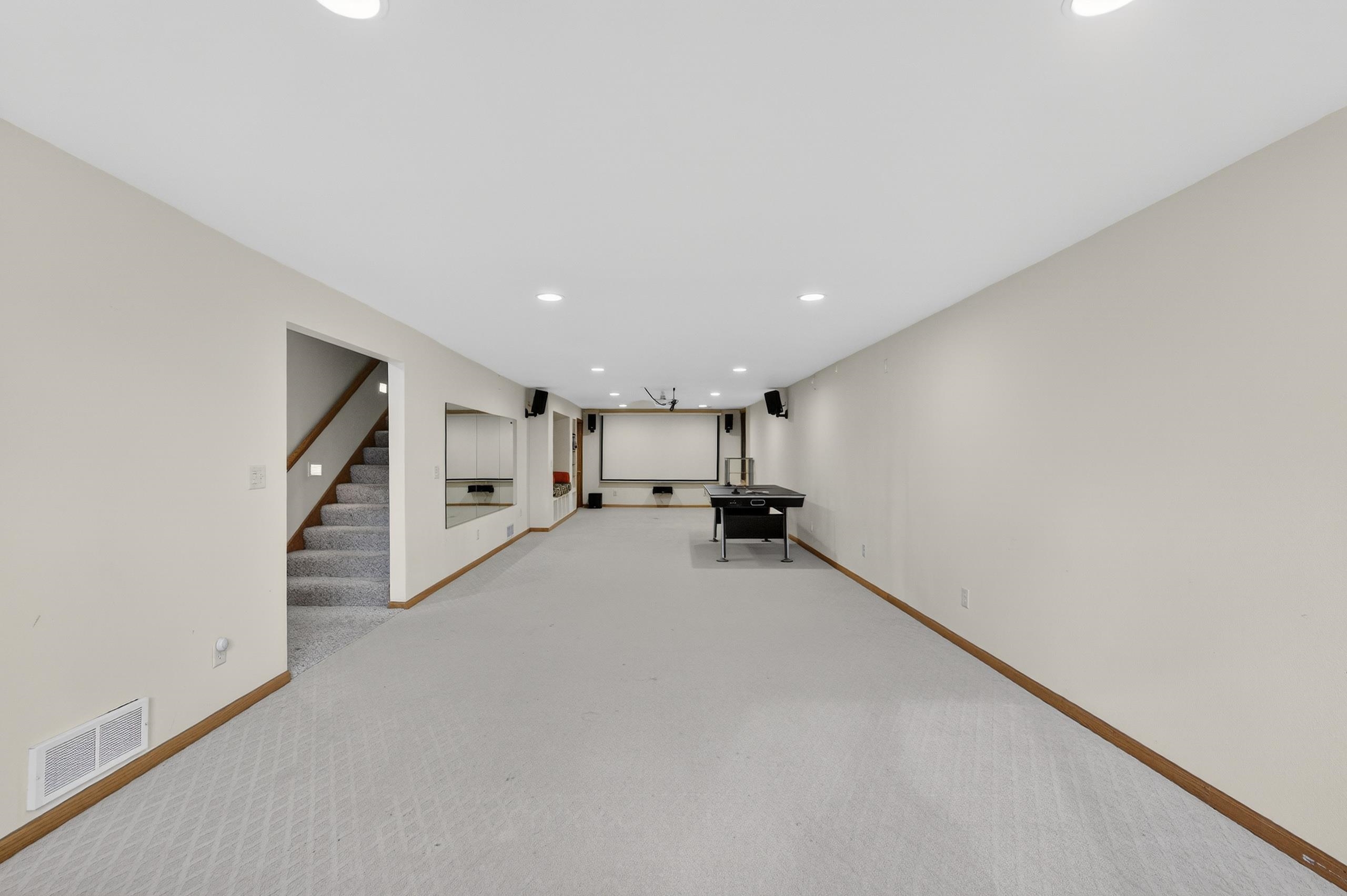 3100 Weybridge Drive