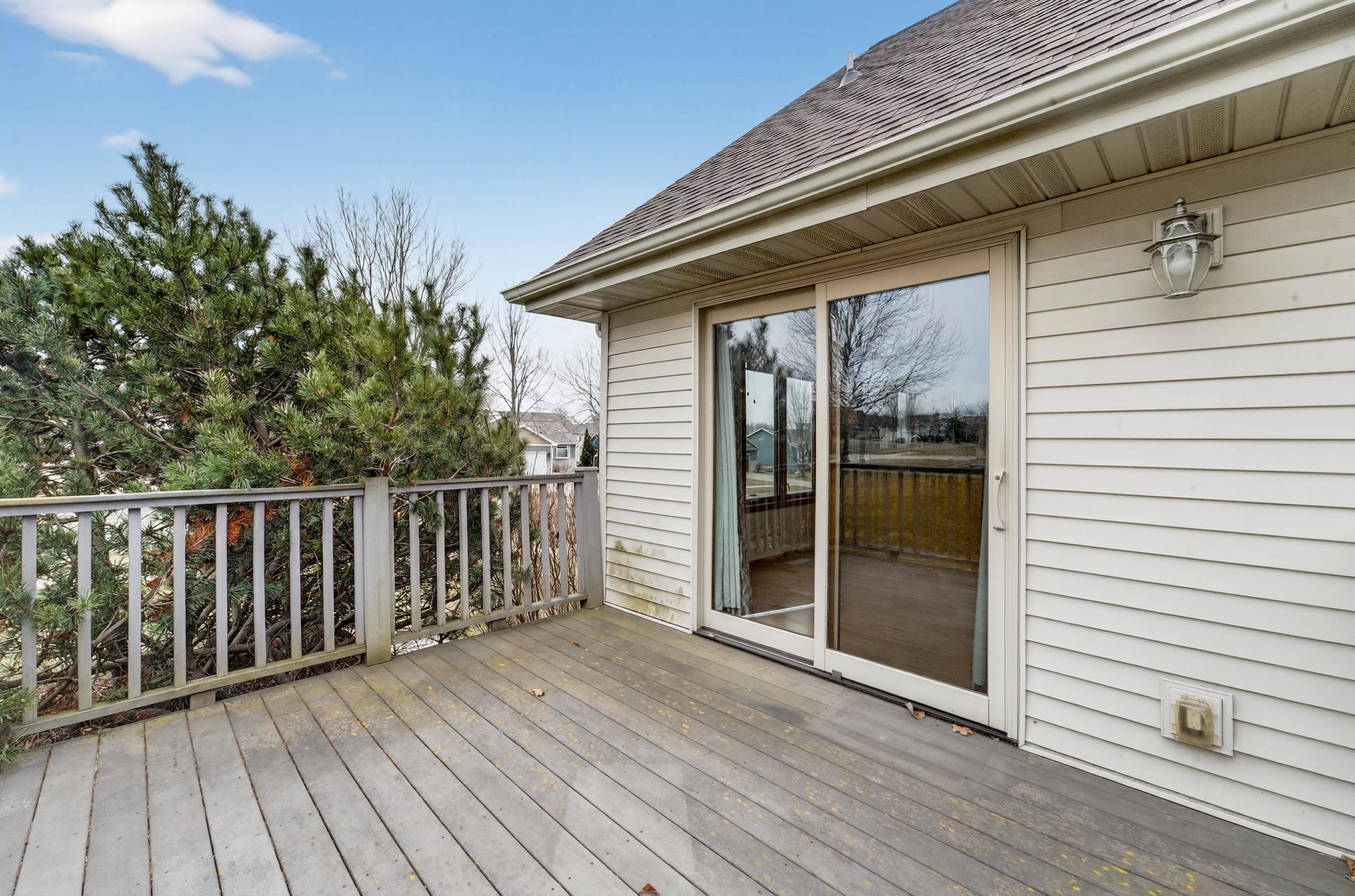 3100 Weybridge Drive