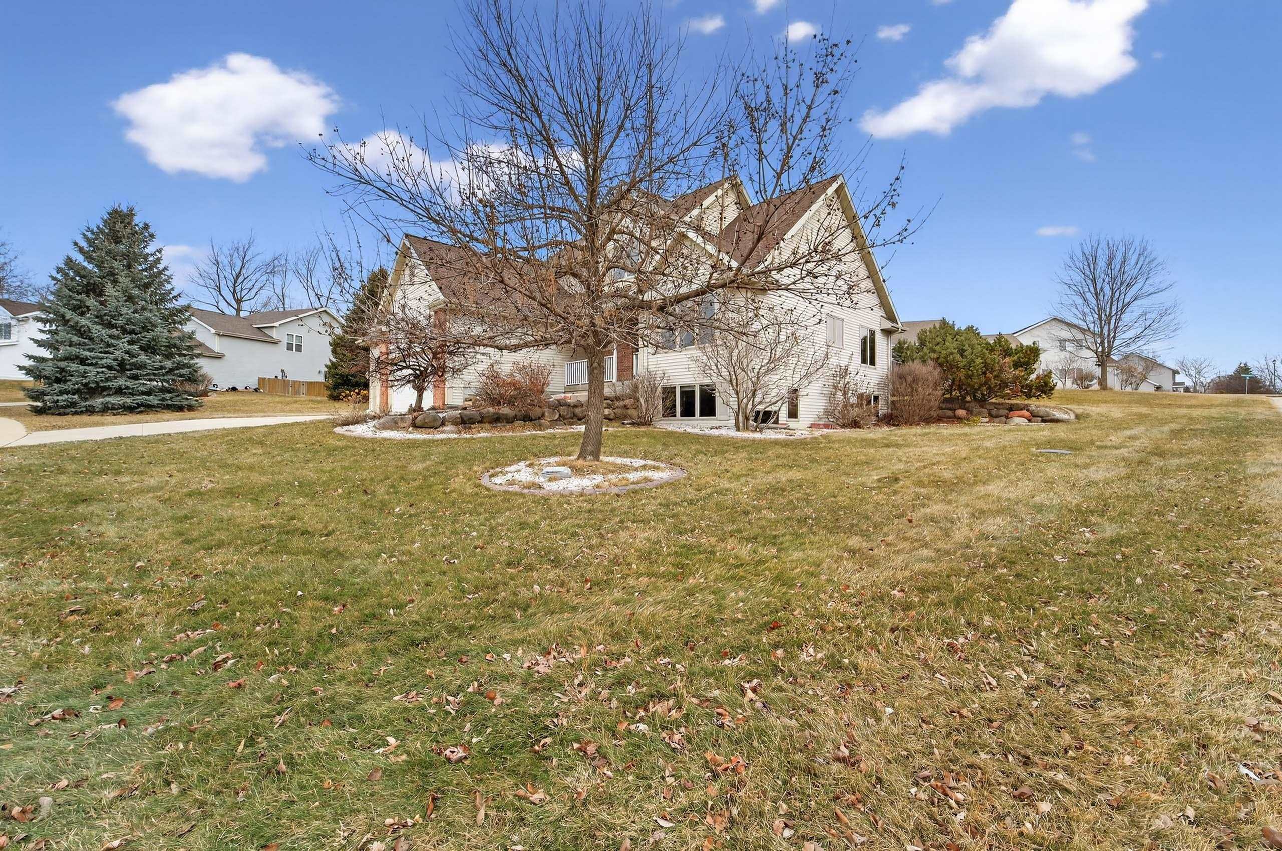 3100 Weybridge Drive