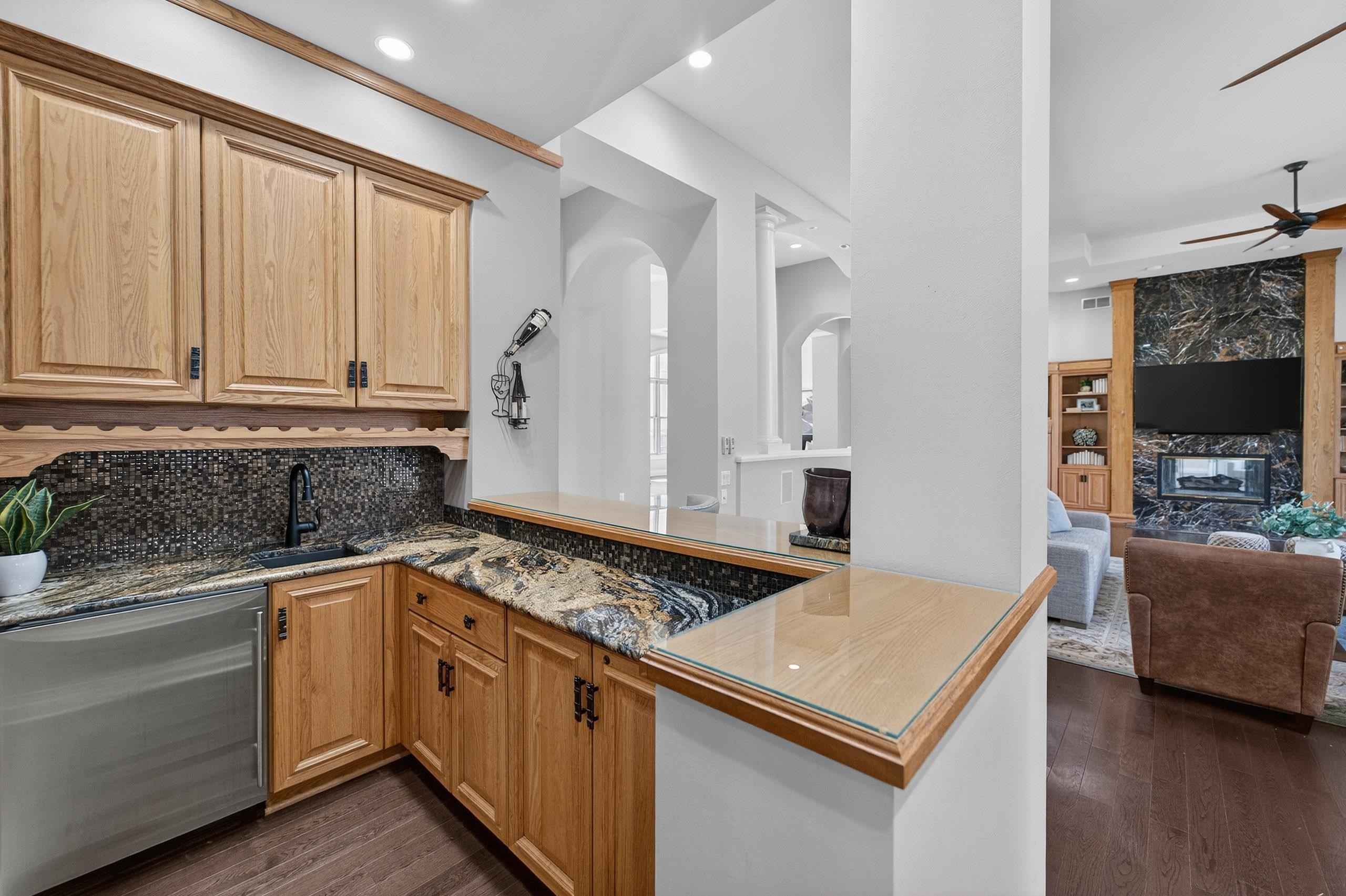 4606 Signature Drive