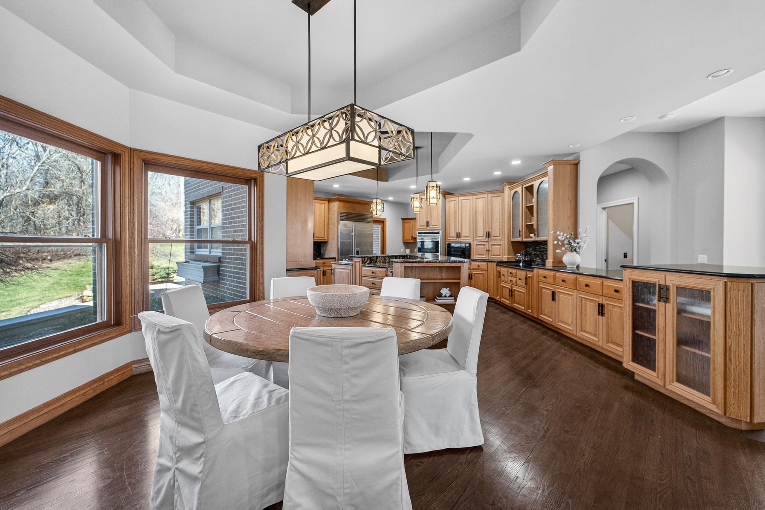 4606 Signature Drive