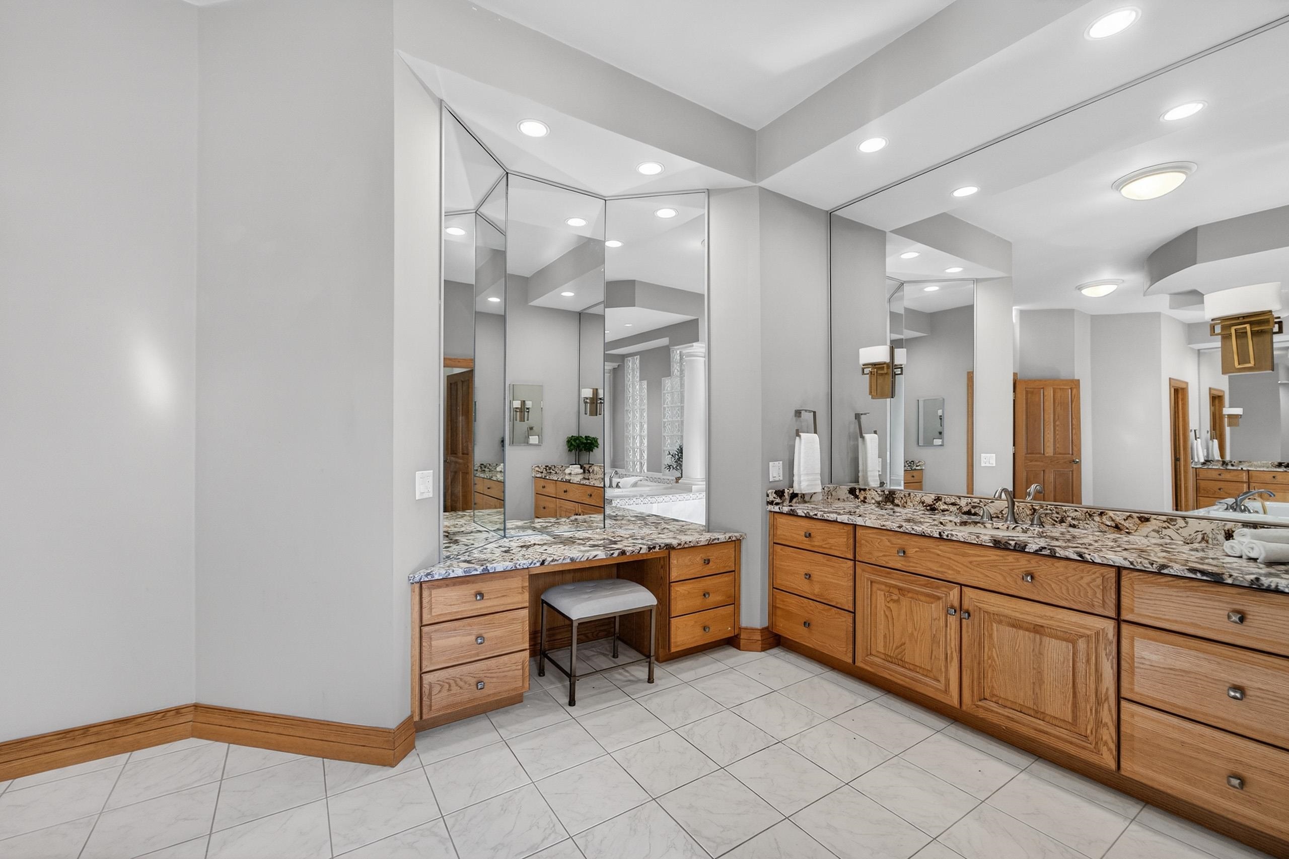 4606 Signature Drive