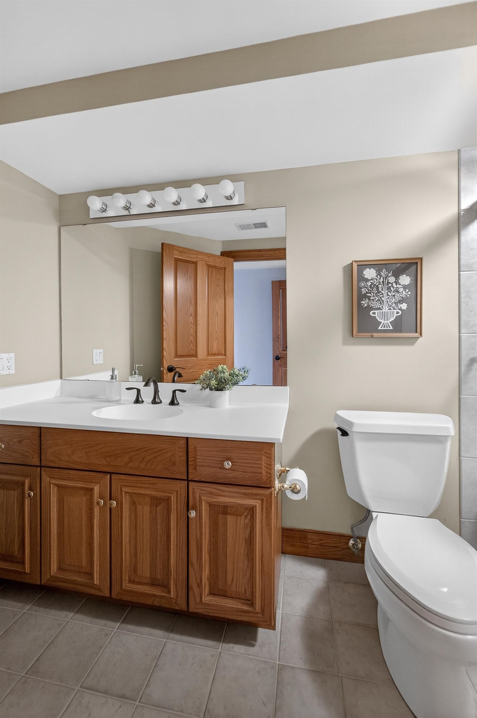 4606 Signature Drive