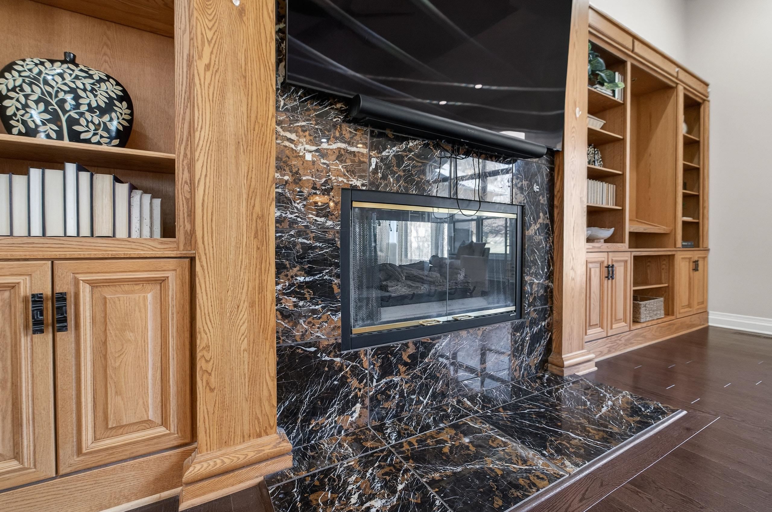 4606 Signature Drive