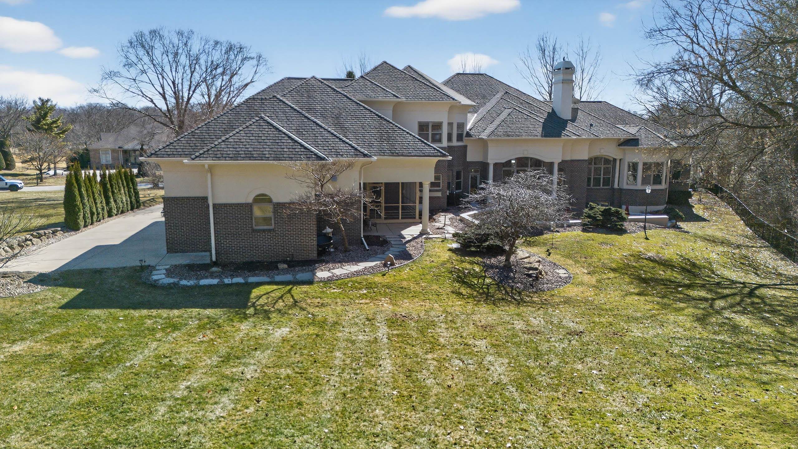 4606 Signature Drive