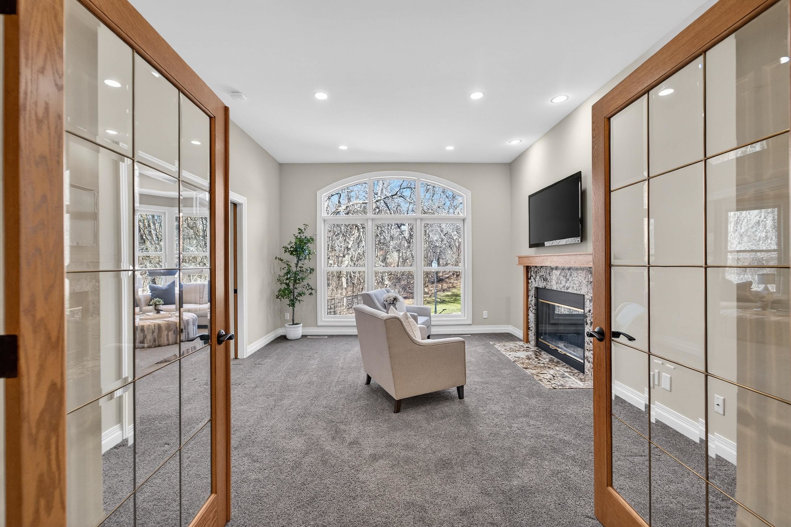 4606 Signature Drive