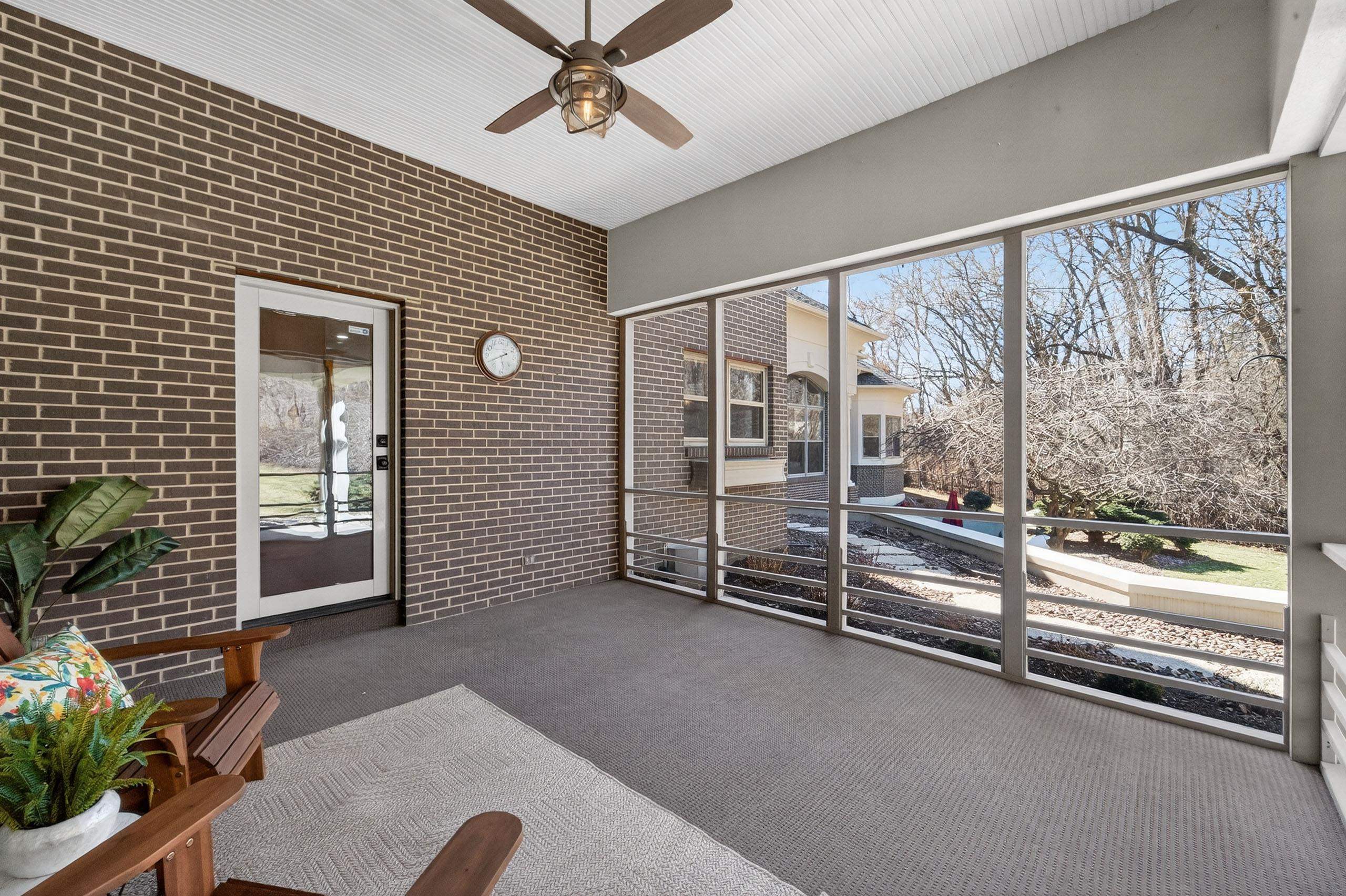 4606 Signature Drive