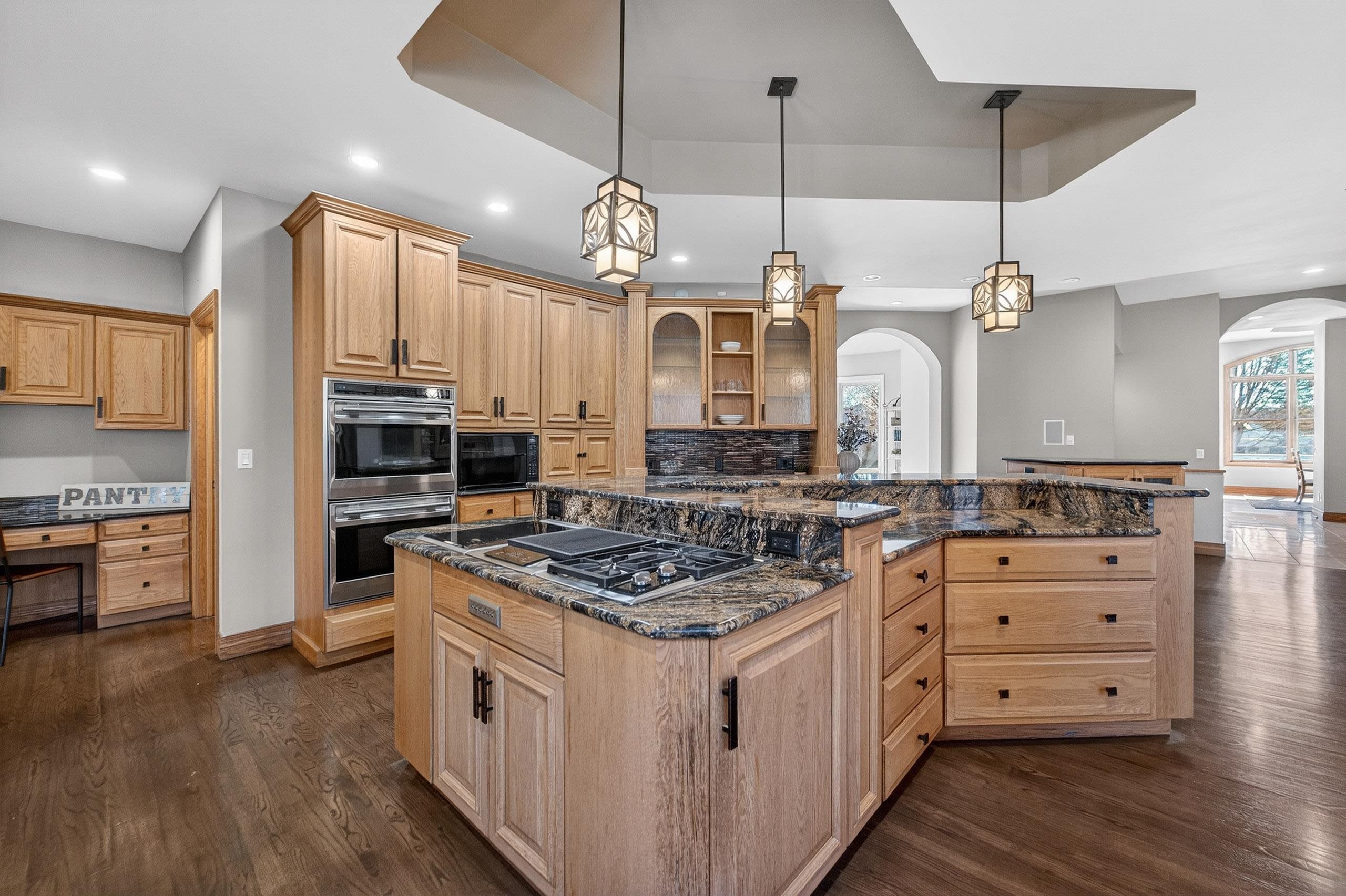 4606 Signature Drive