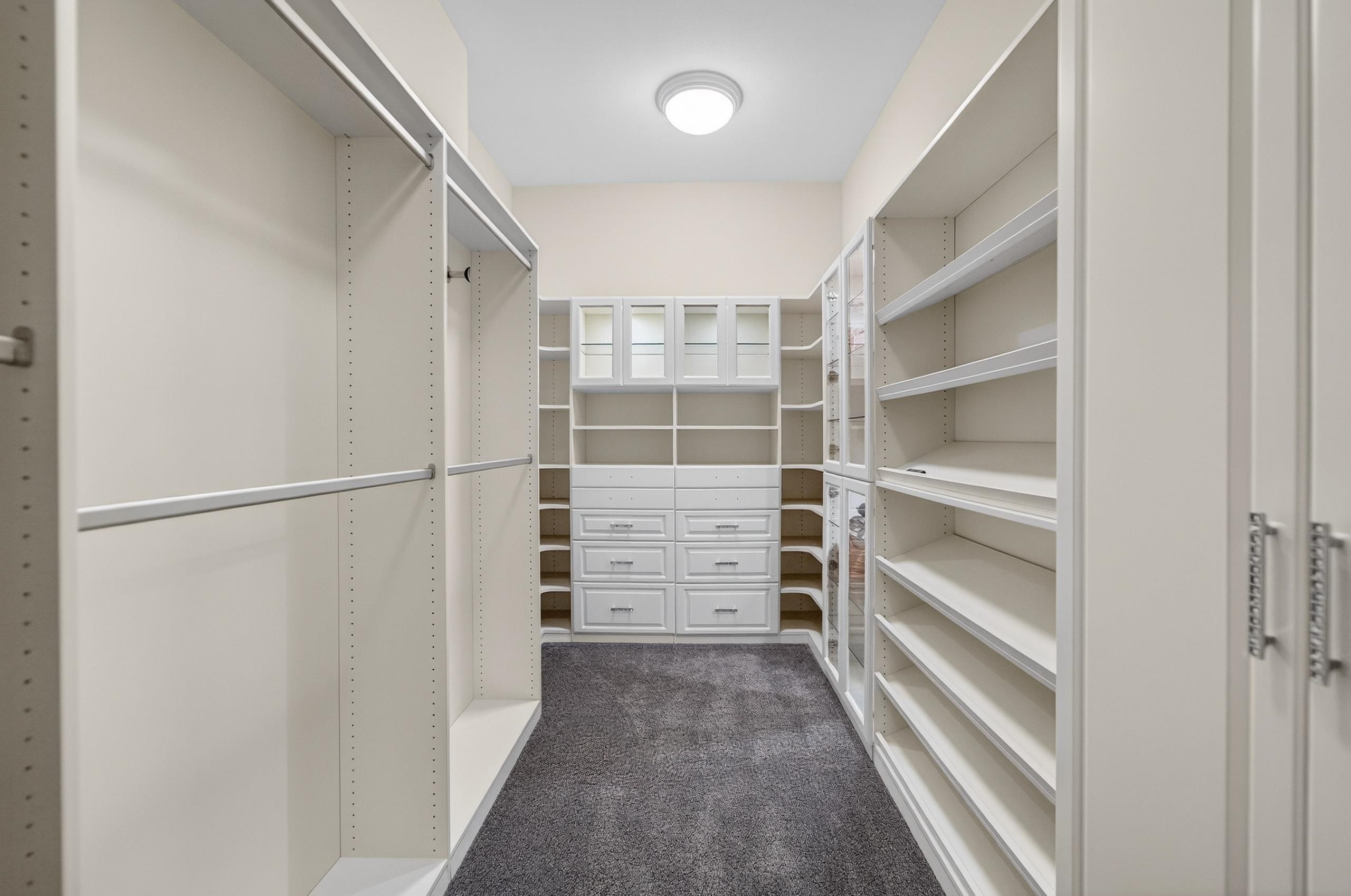 4606 Signature Drive