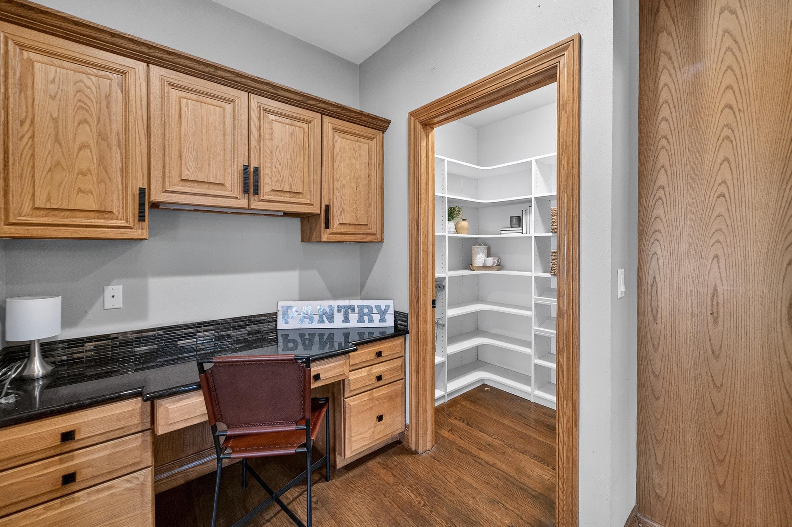 4606 Signature Drive