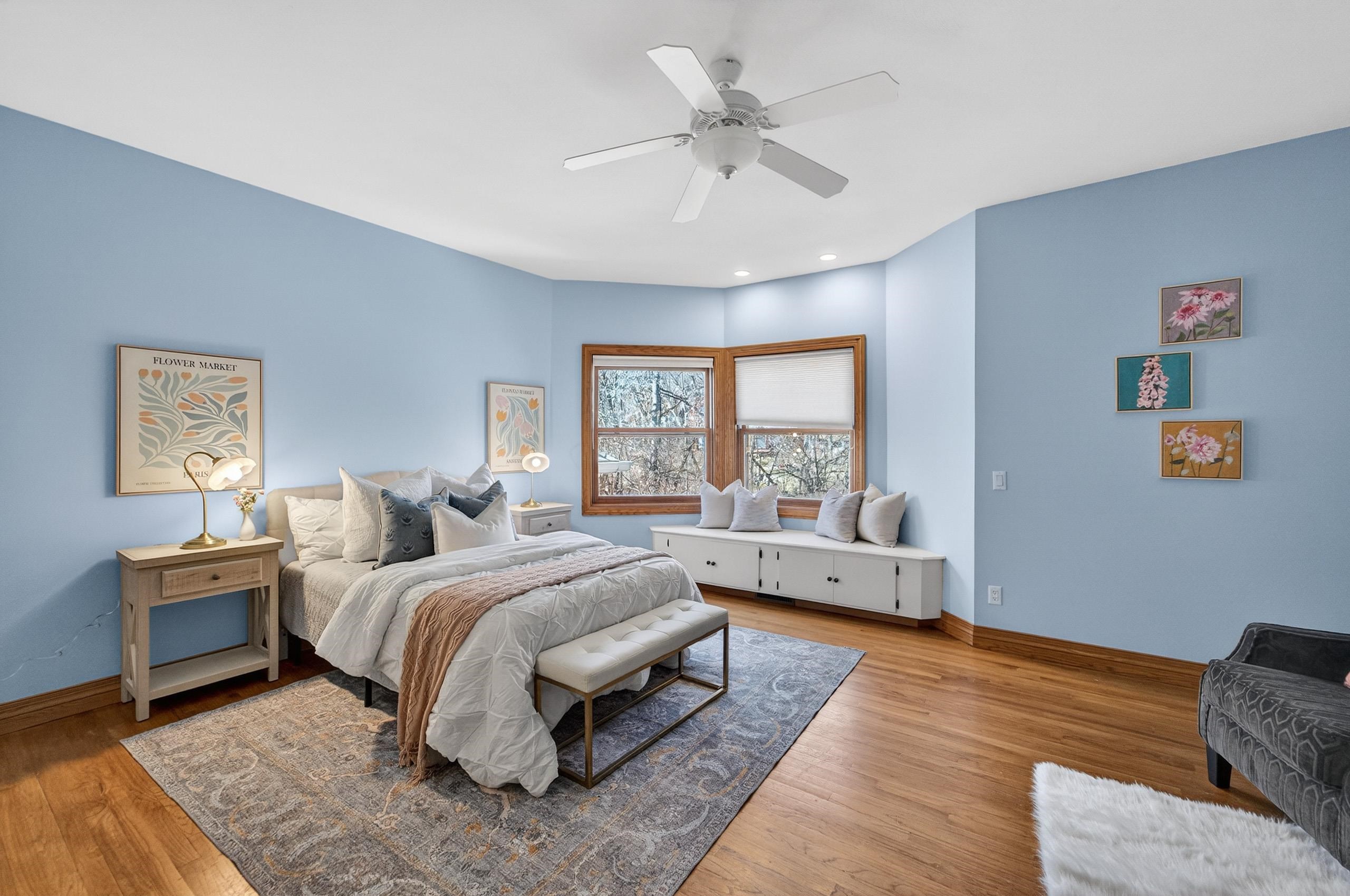 4606 Signature Drive