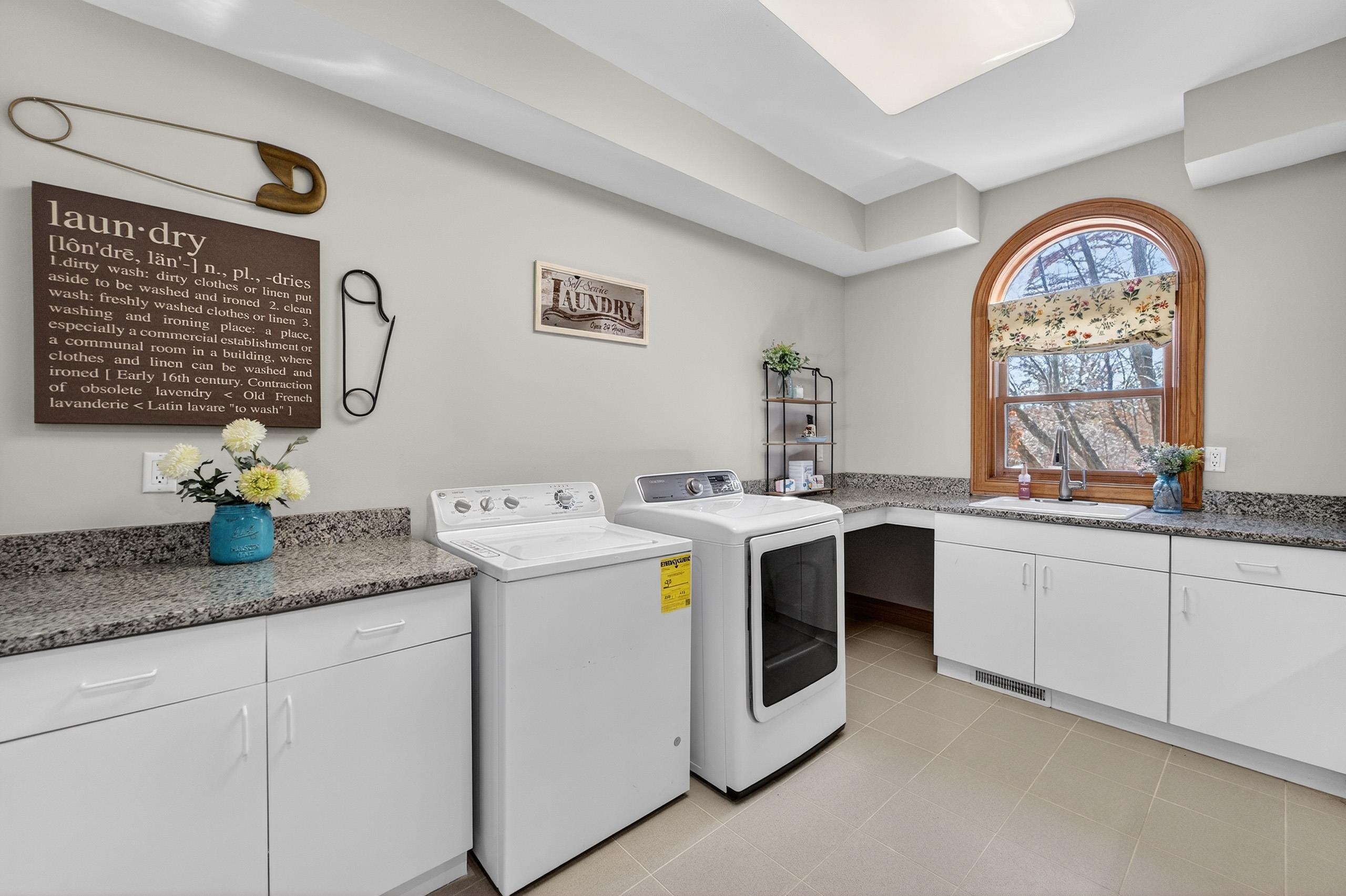 4606 Signature Drive