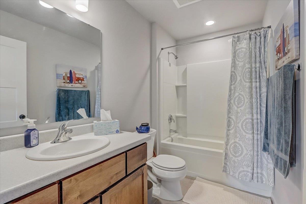 9316 Sleepy Pond Way