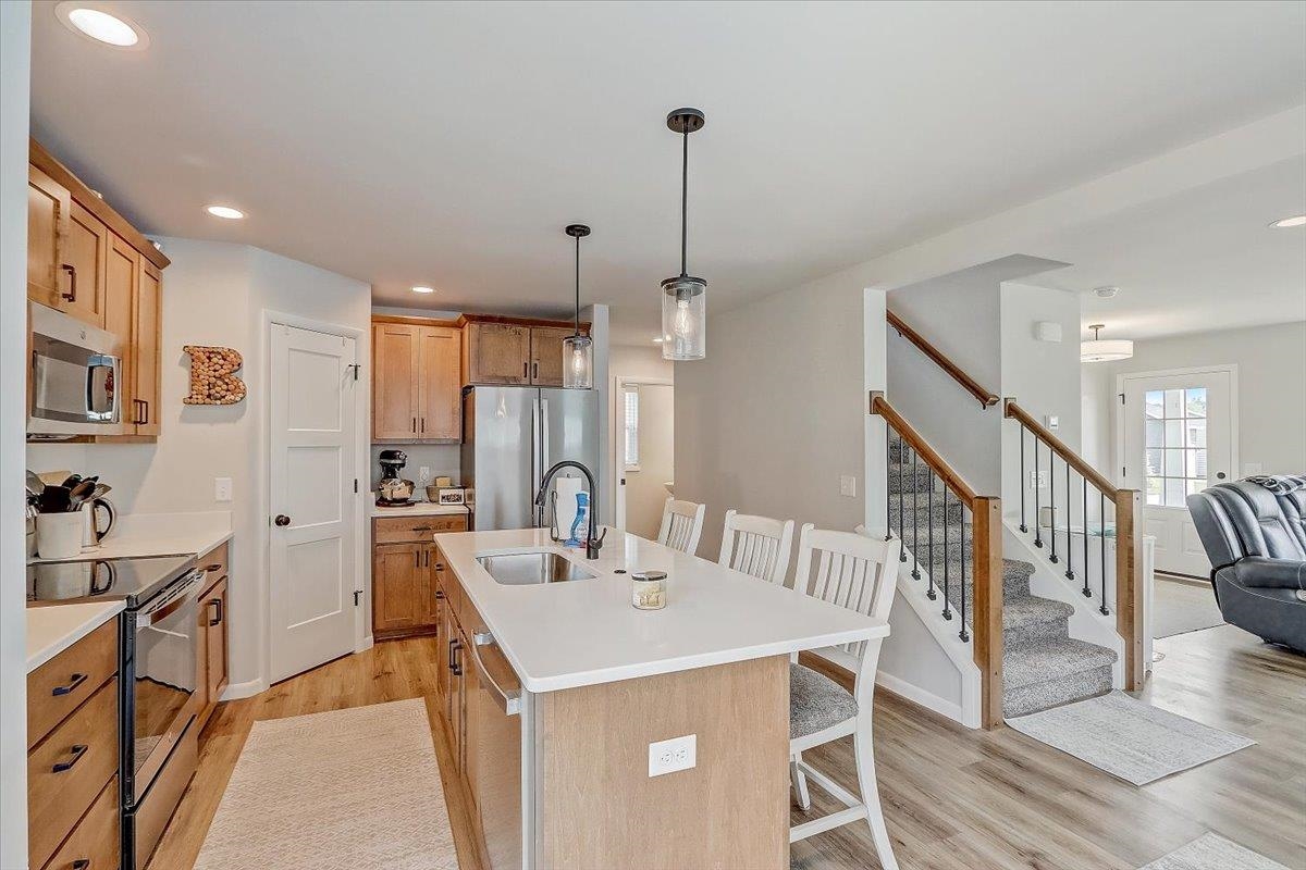 9316 Sleepy Pond Way